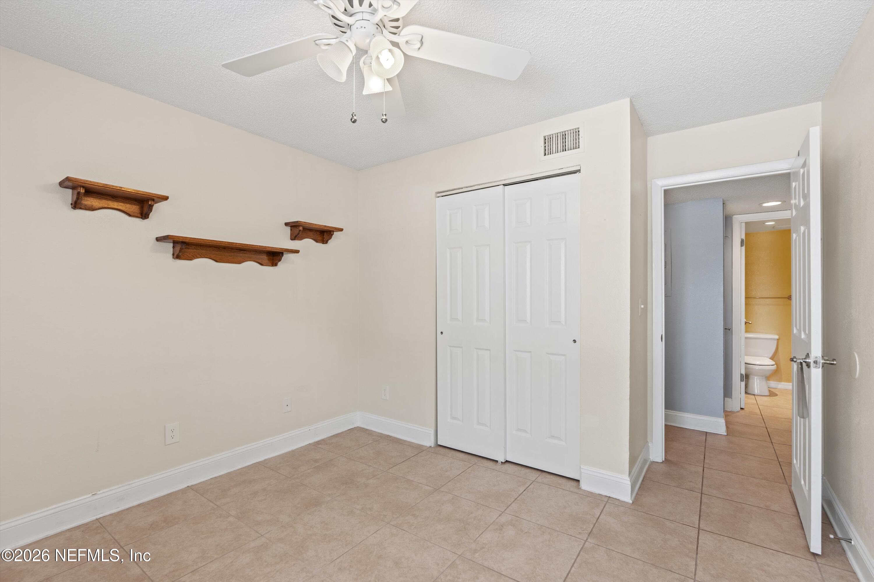 3737 LORETTO Road 803