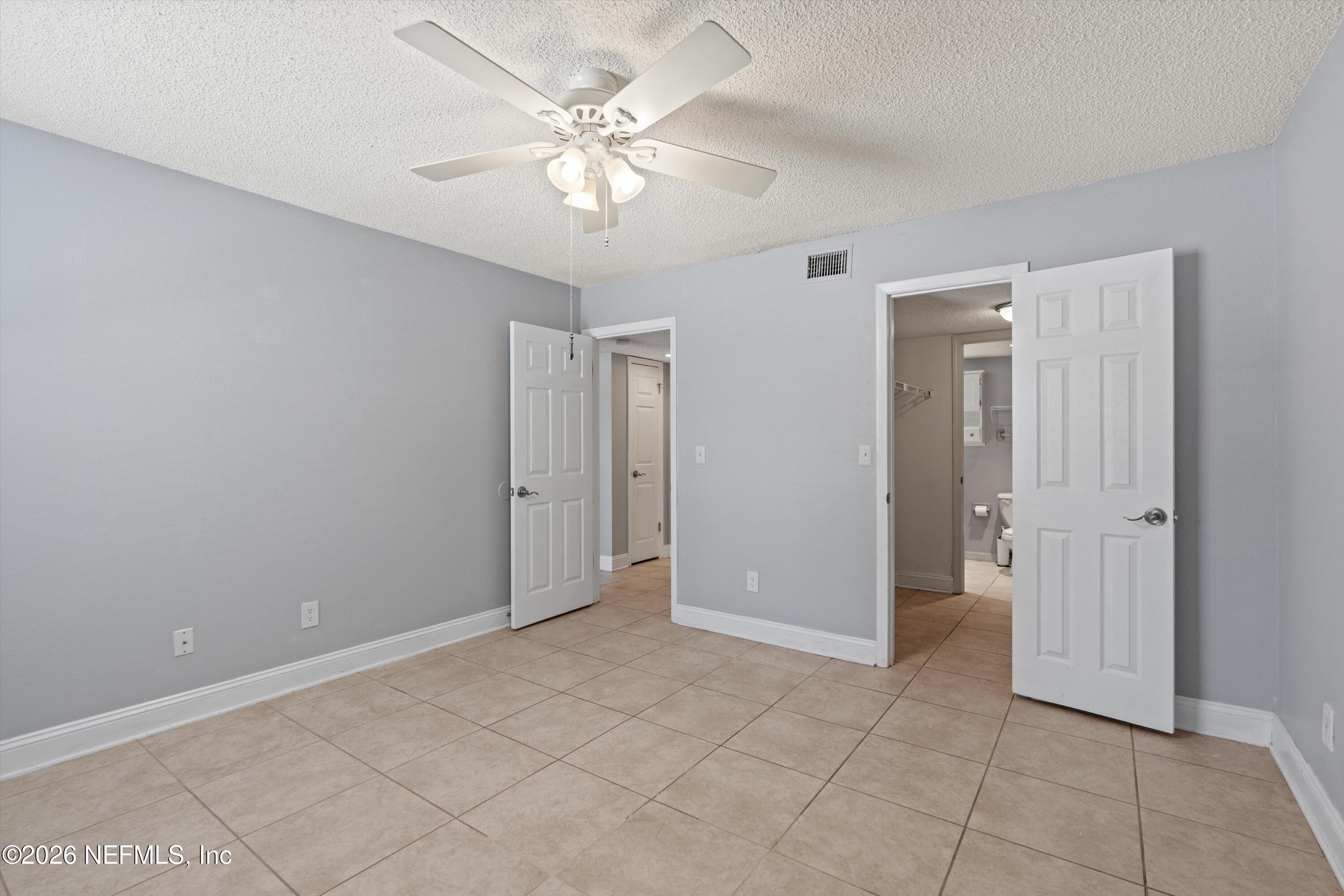 3737 LORETTO Road 803