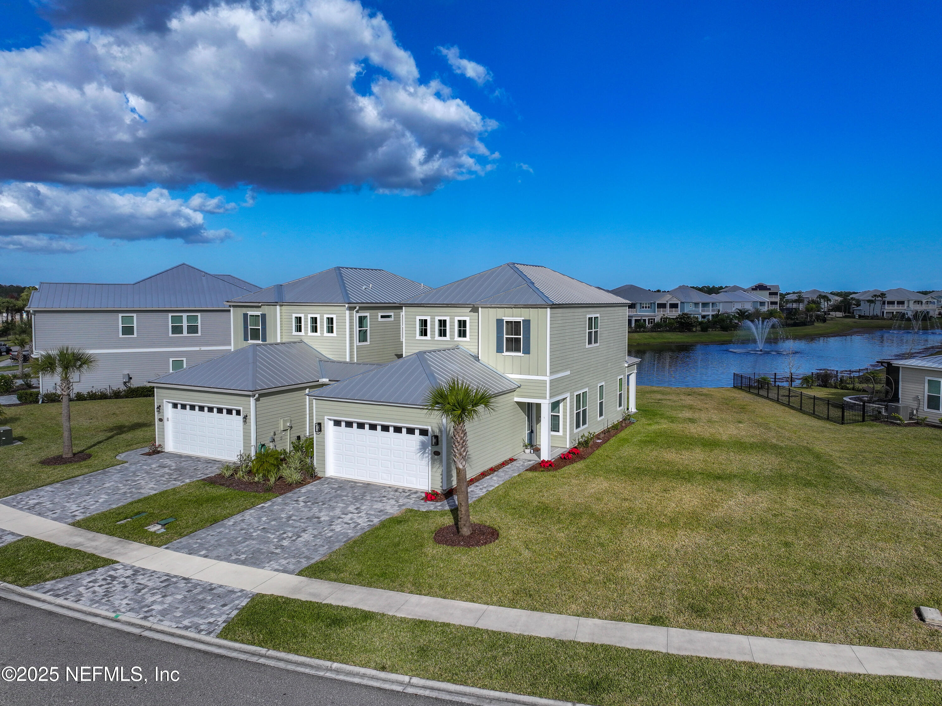 492 RUM RUNNER Way, St. Johns