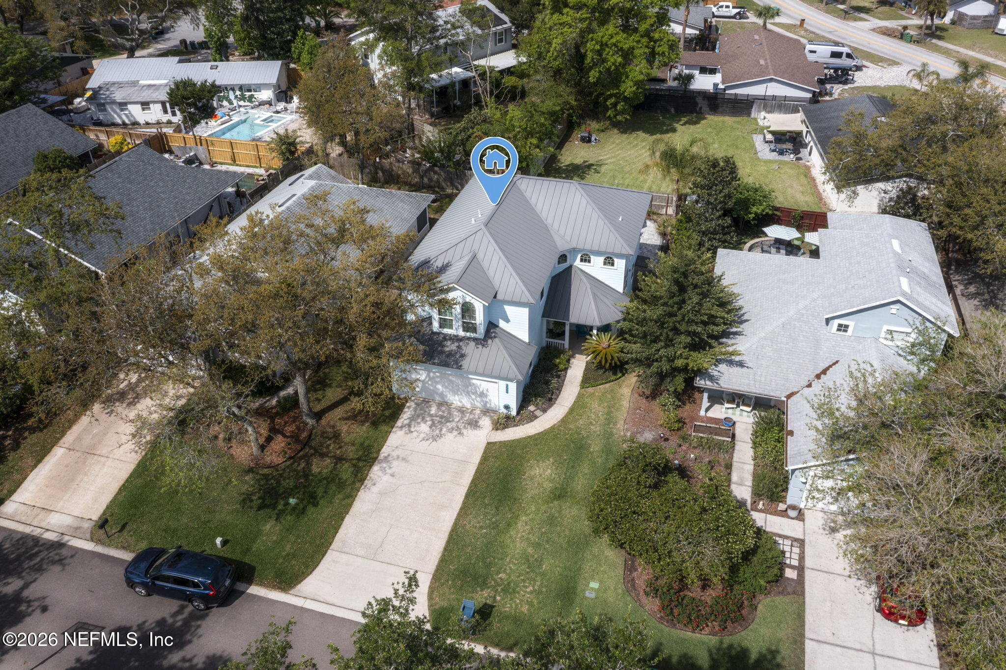 2566 MERRILL Boulevard