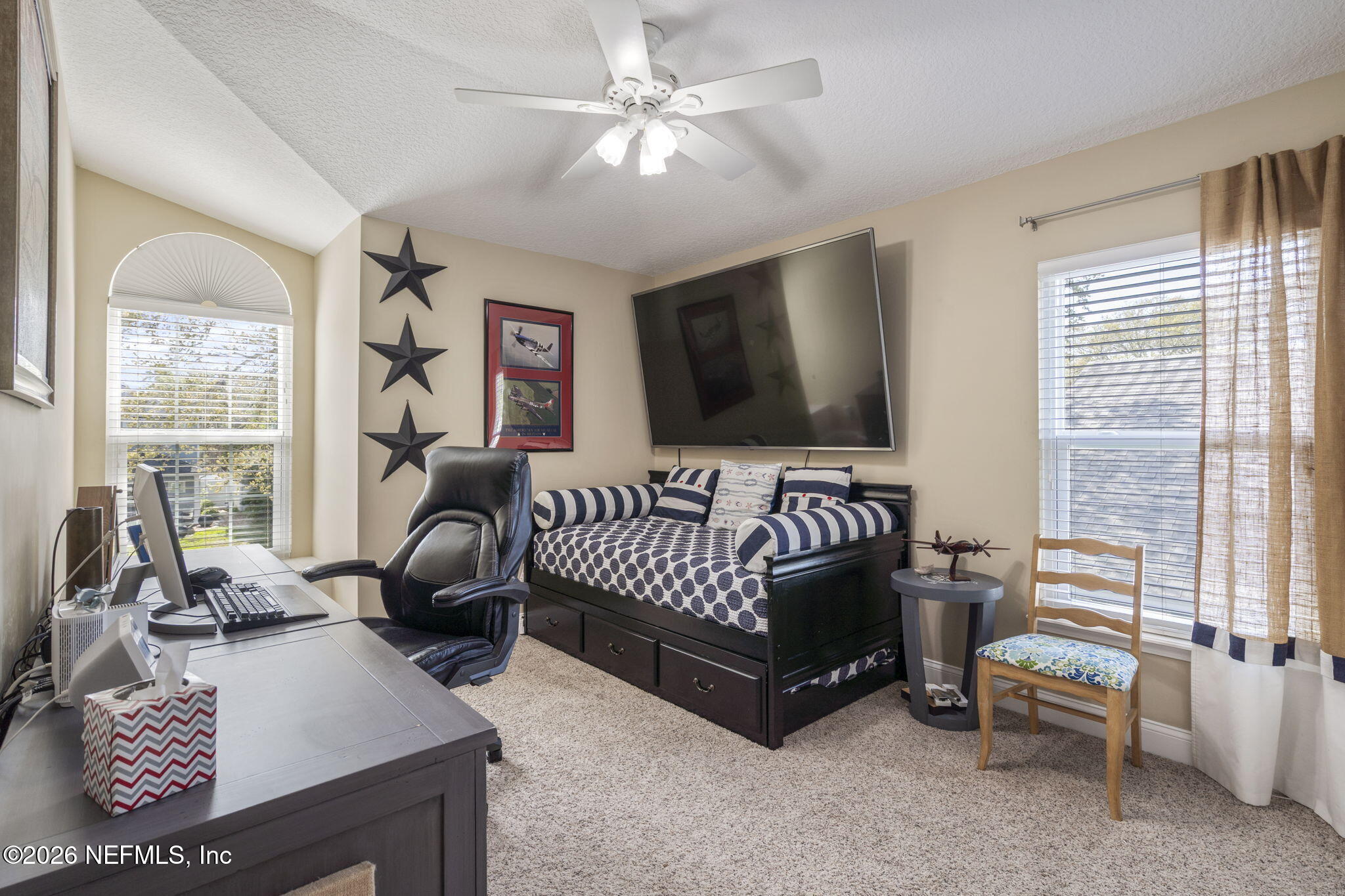 2566 MERRILL Boulevard