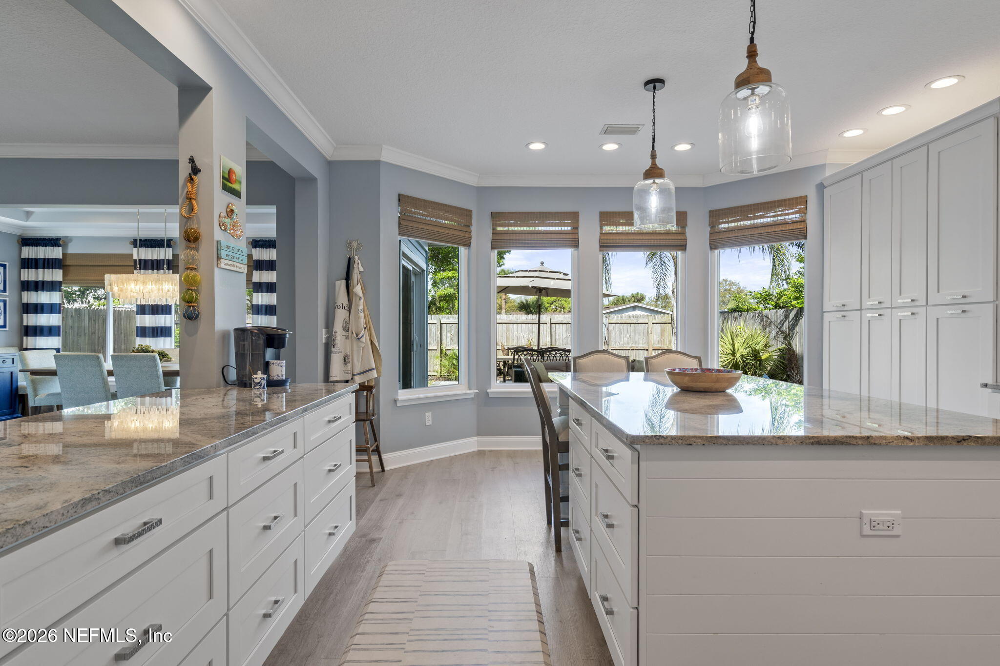 2566 MERRILL Boulevard