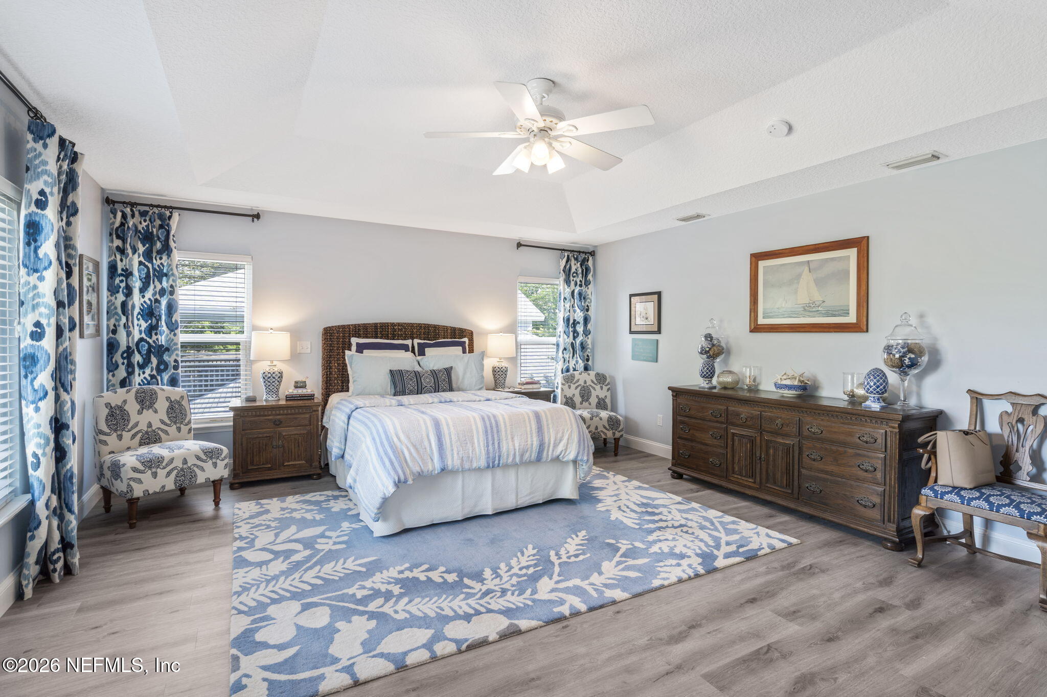 2566 MERRILL Boulevard