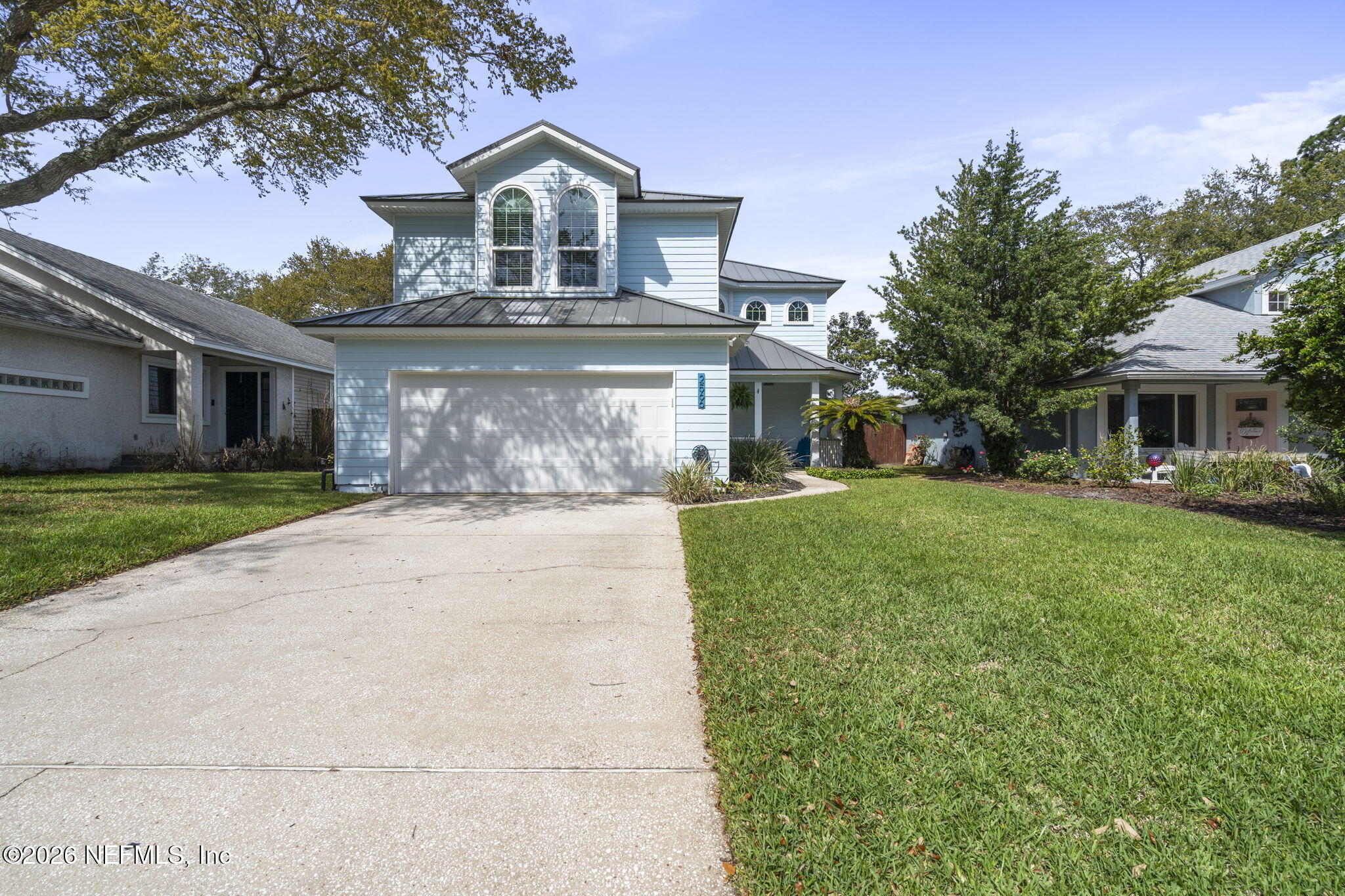 2566 MERRILL Boulevard