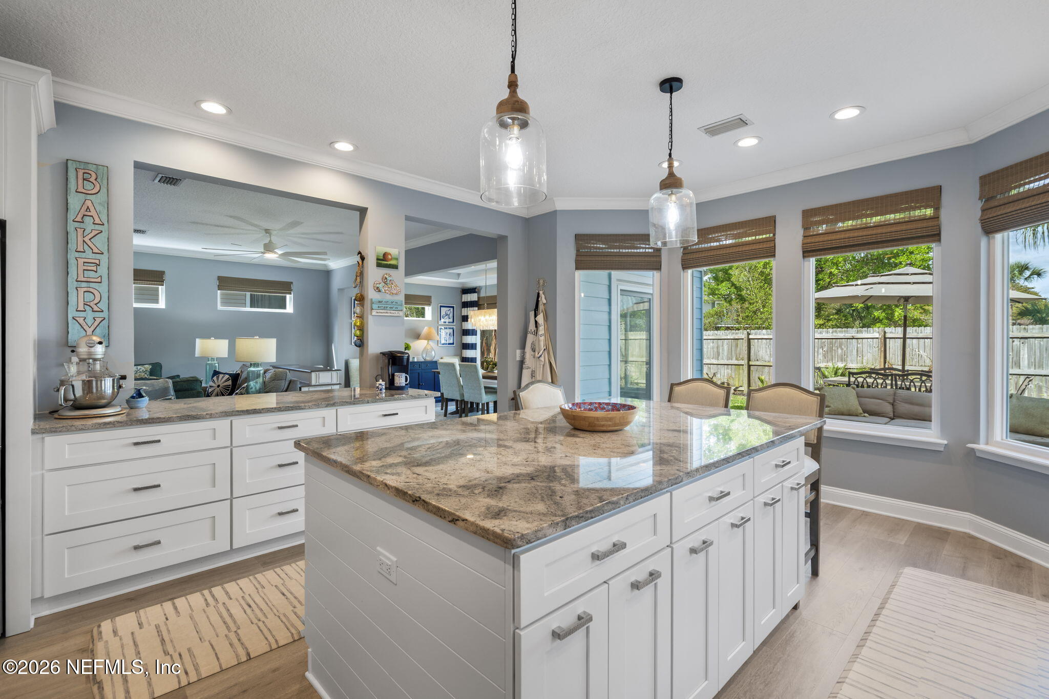 2566 MERRILL Boulevard