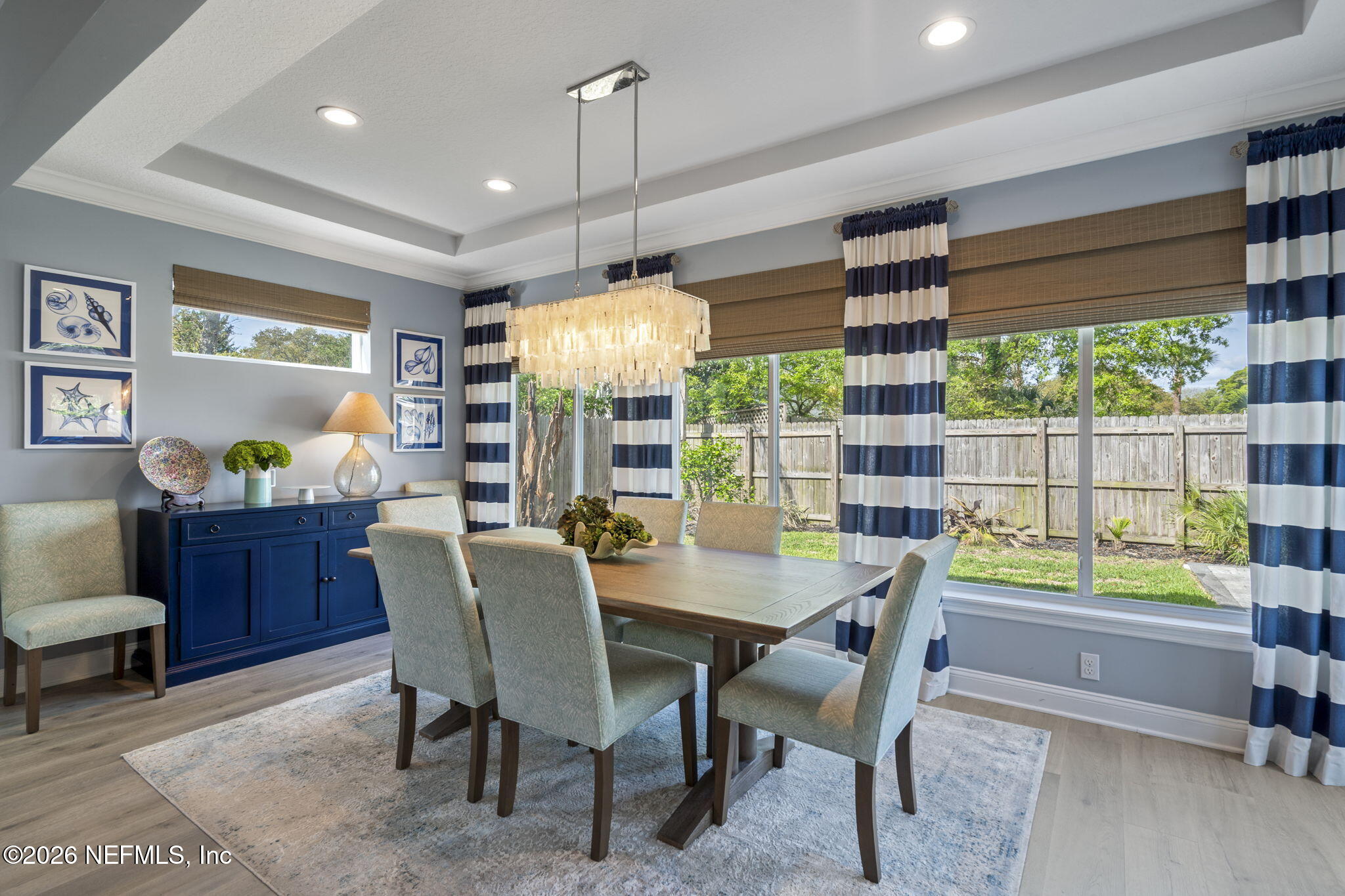 2566 MERRILL Boulevard