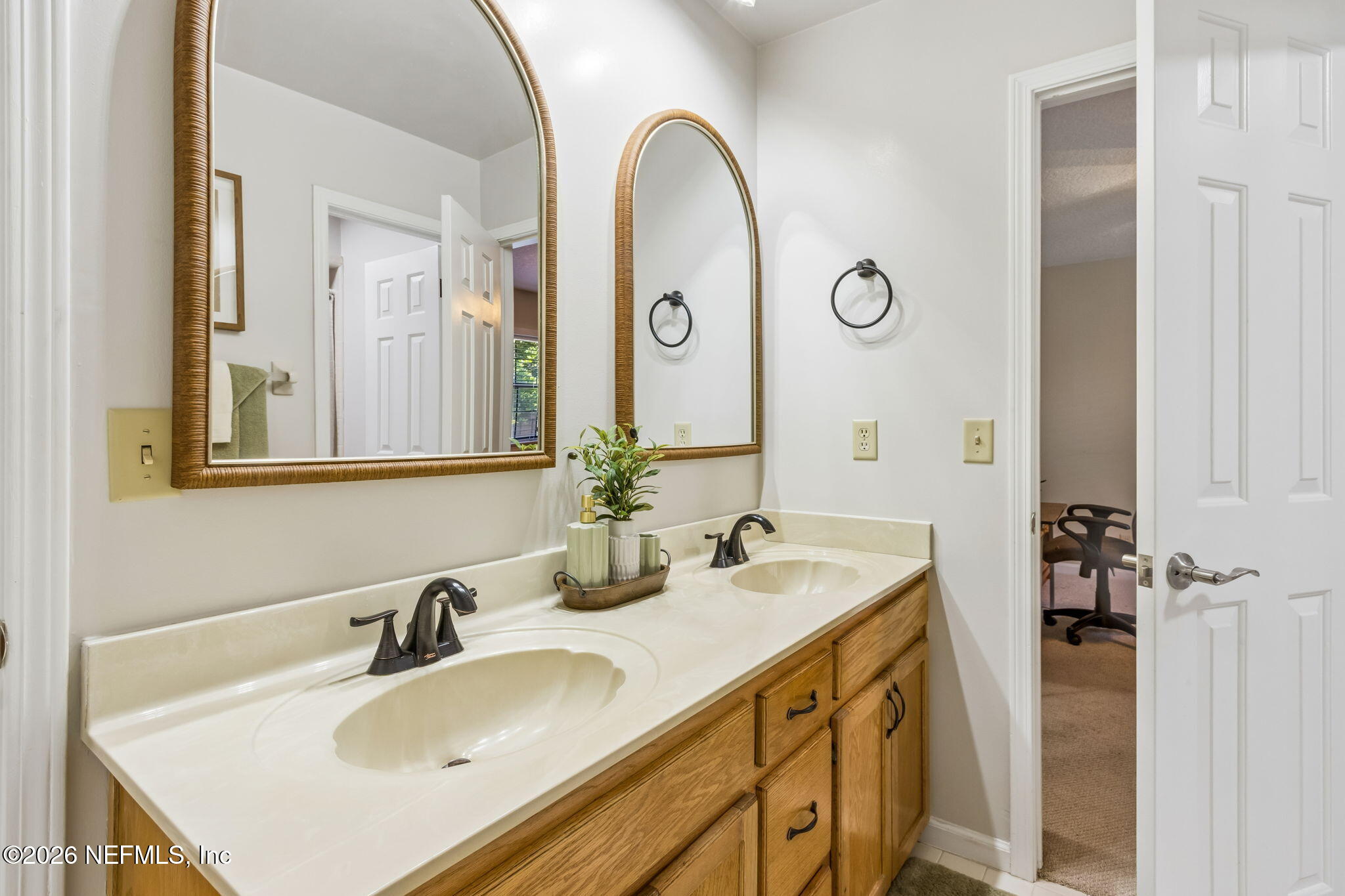 3822 SARAH BROOKE Court