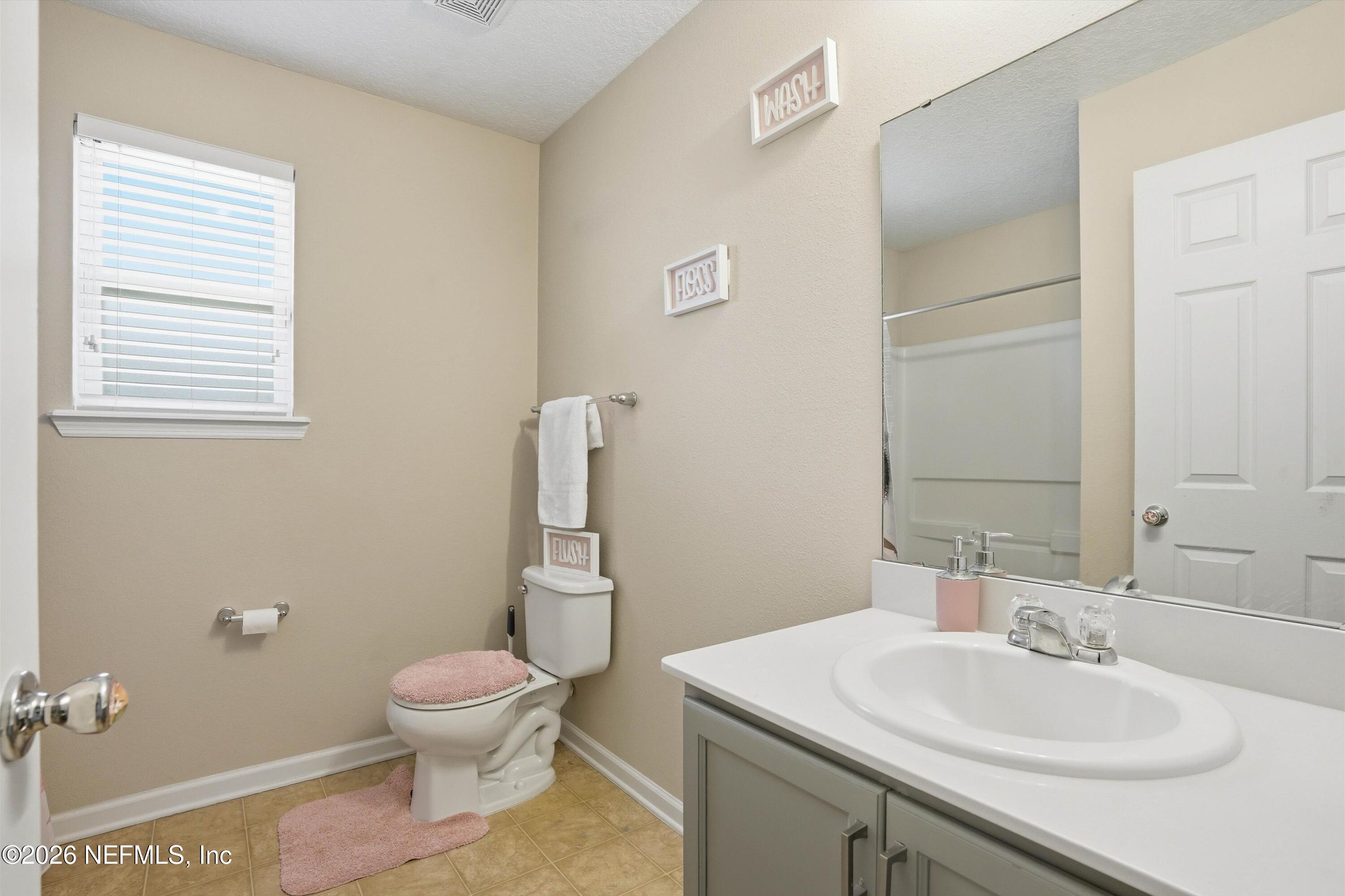 29 AUBURN OAKS Road W