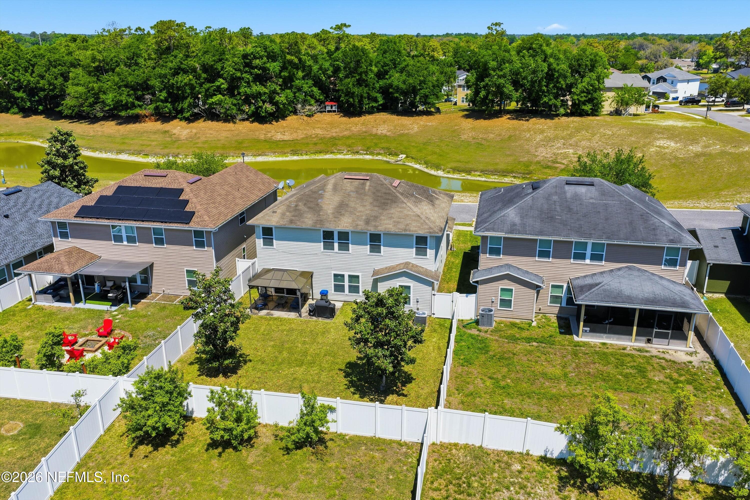 29 AUBURN OAKS Road W