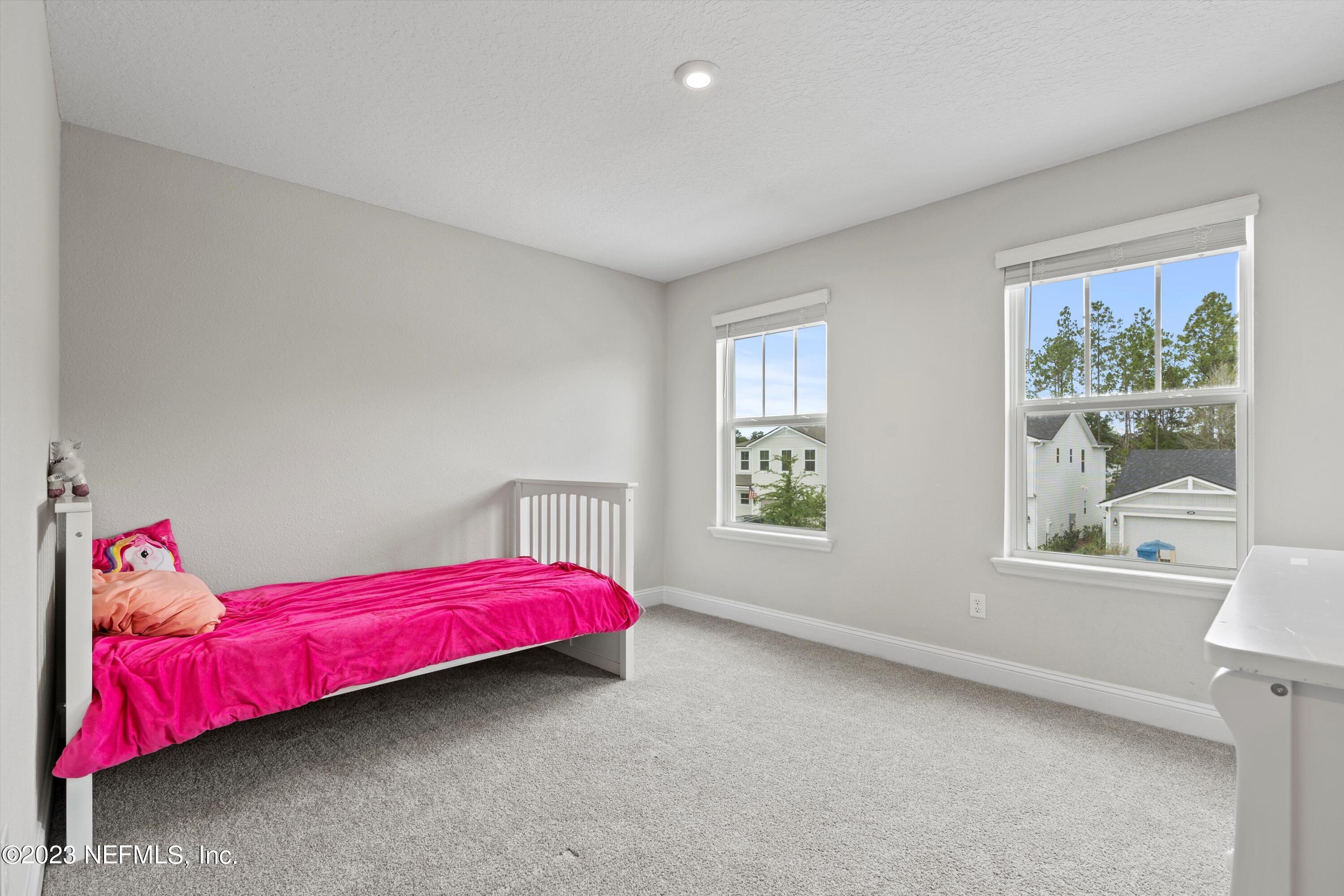 213 DAHLIA FALLS Drive, St. Johns