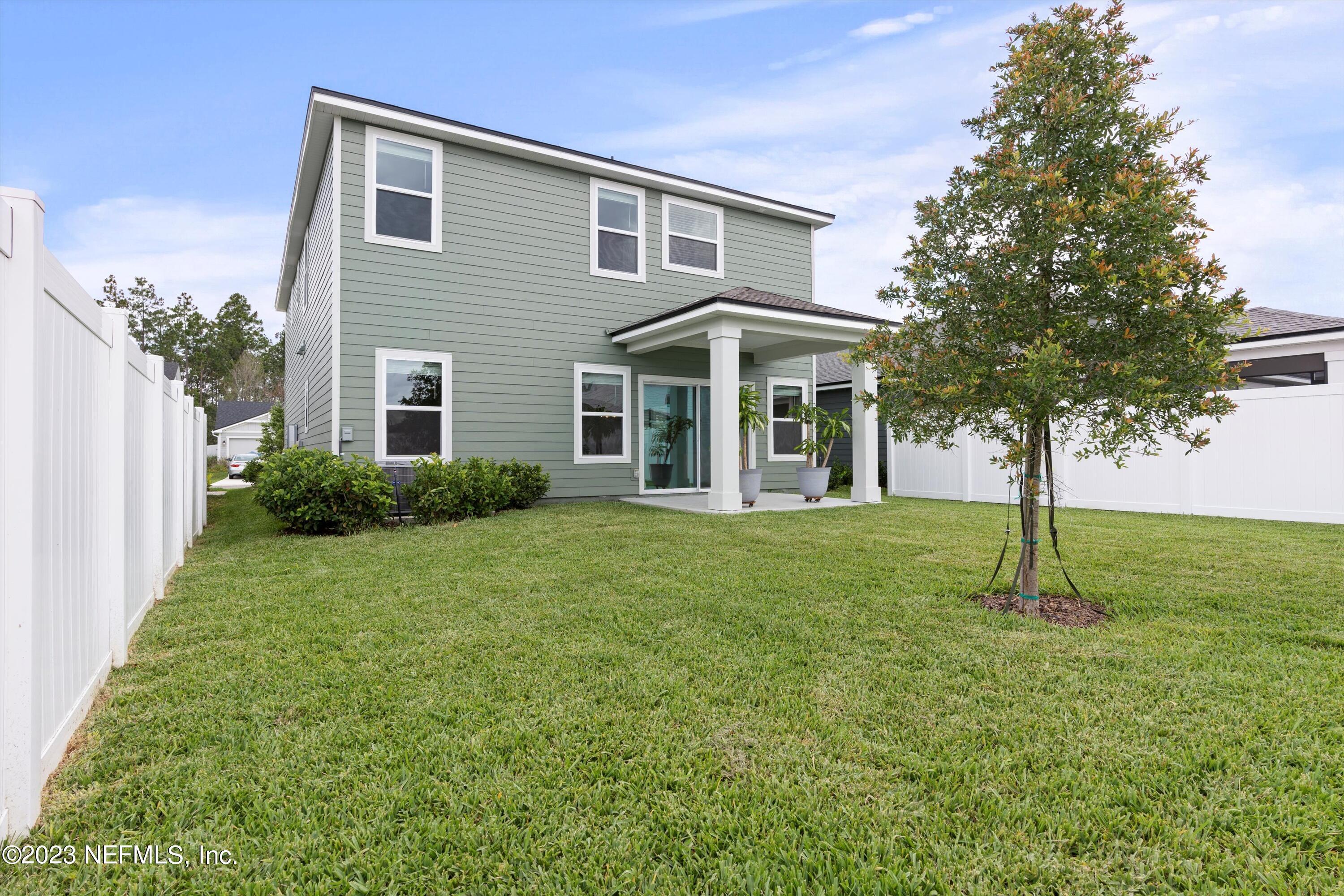 213 DAHLIA FALLS Drive, St. Johns