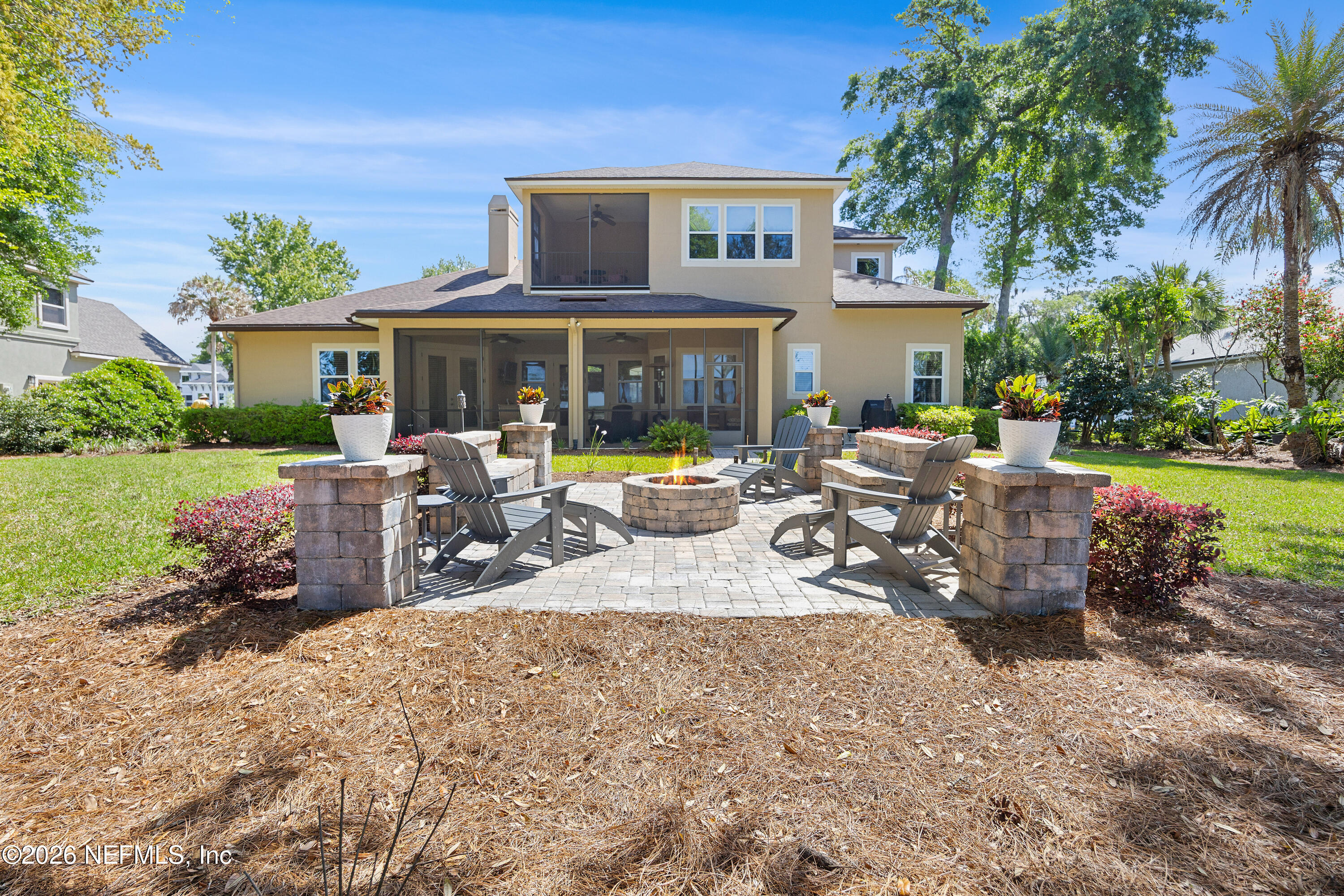 862439 N HAMPTON CLUB Way