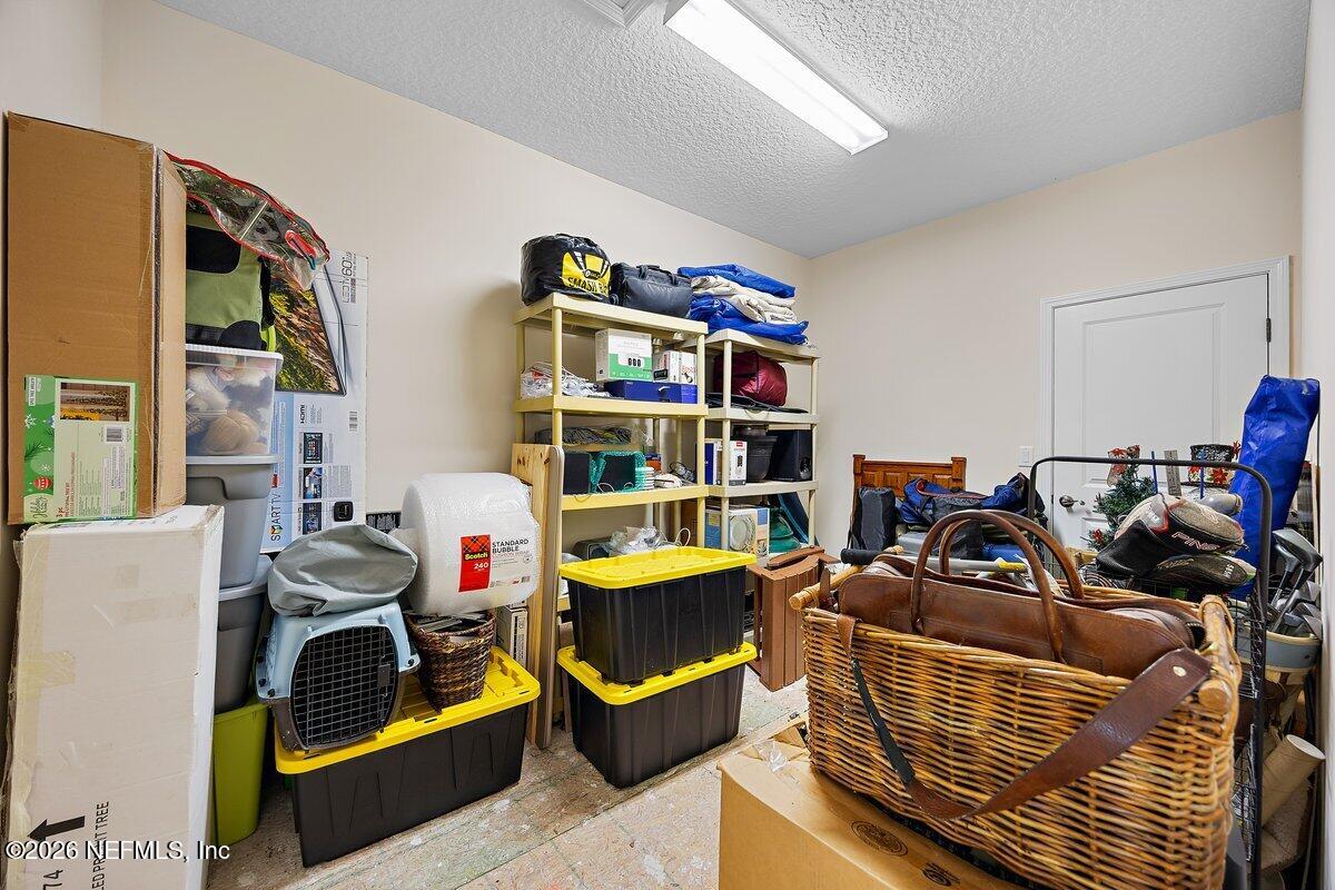 862439 N HAMPTON CLUB Way