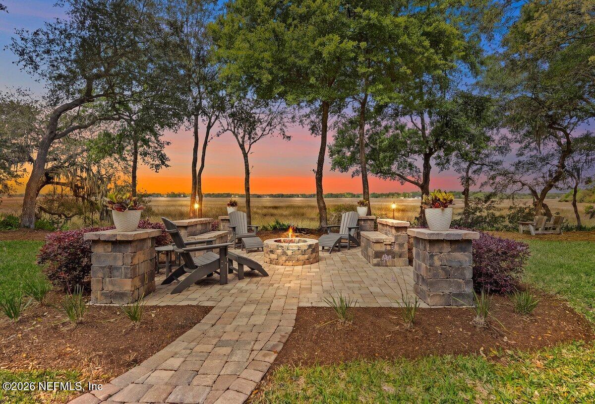 862439 N HAMPTON CLUB Way