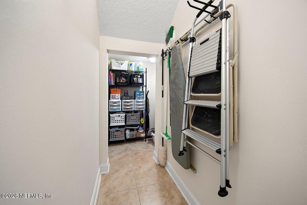 862439 N HAMPTON CLUB Way