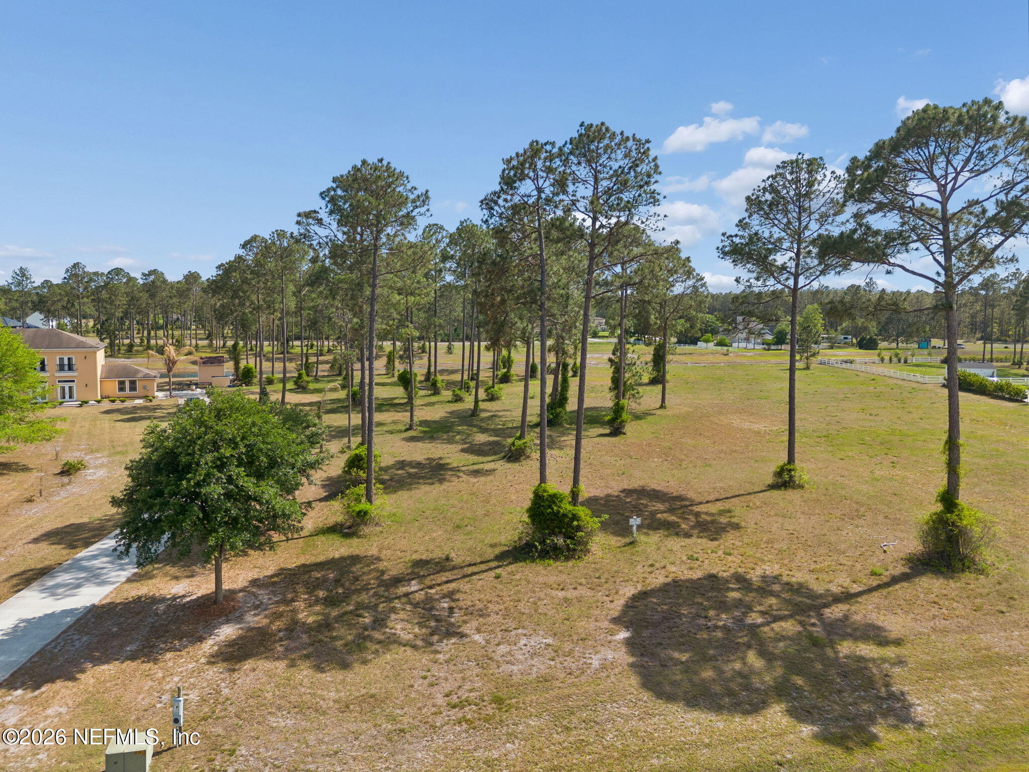 10130 HUNTERS CHASE Court