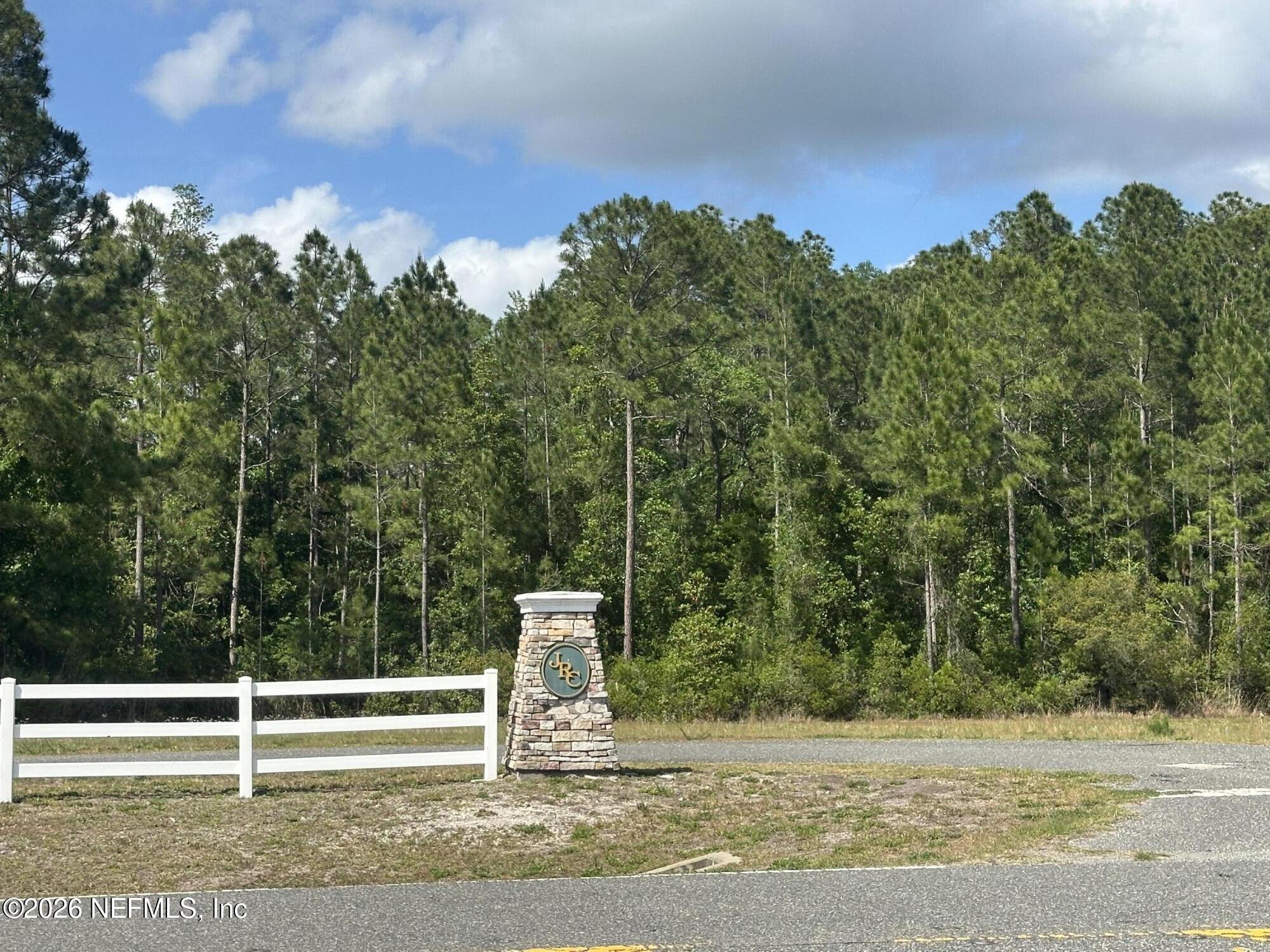10130 HUNTERS CHASE Court