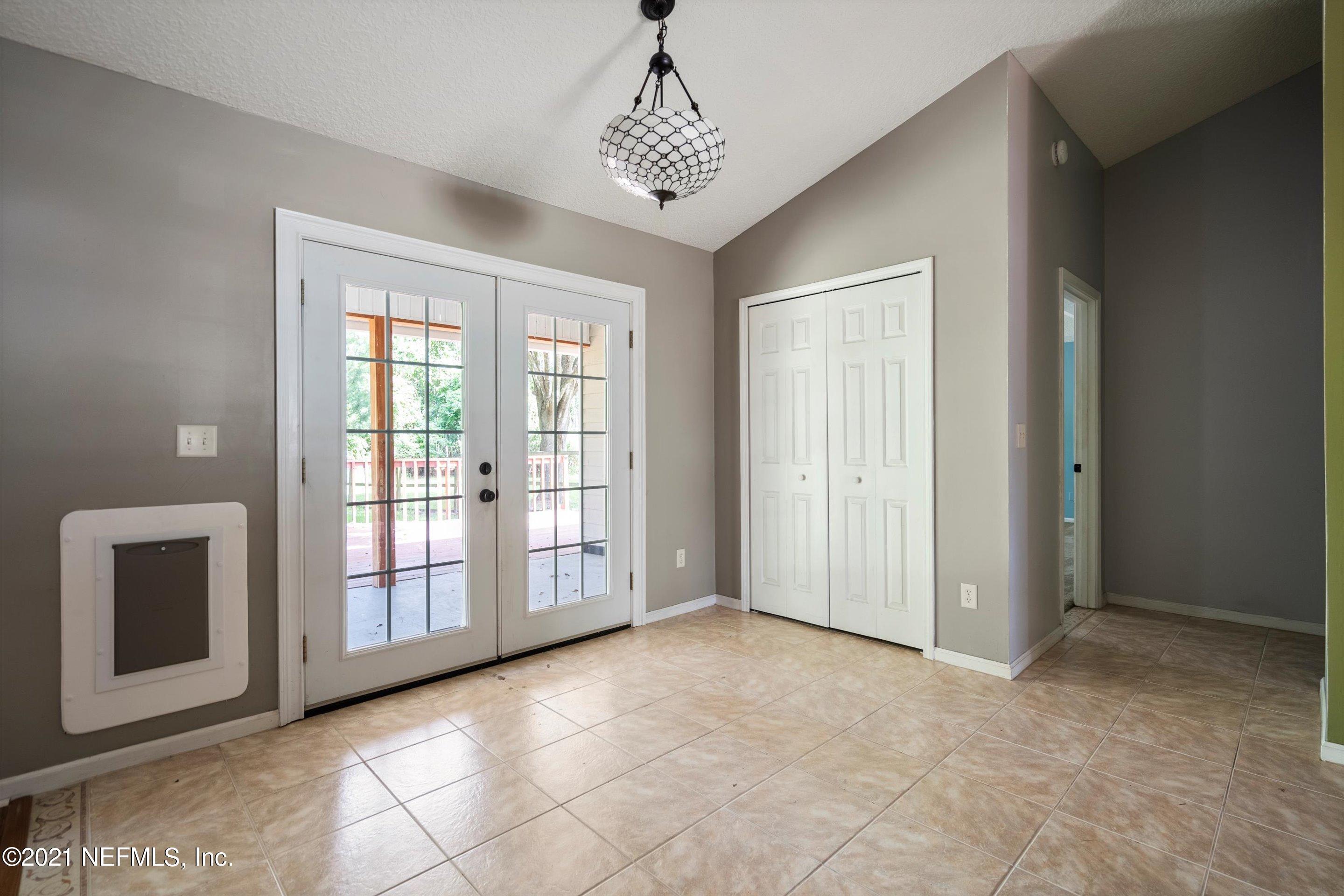 193 IVY LAKES Drive, St. Johns