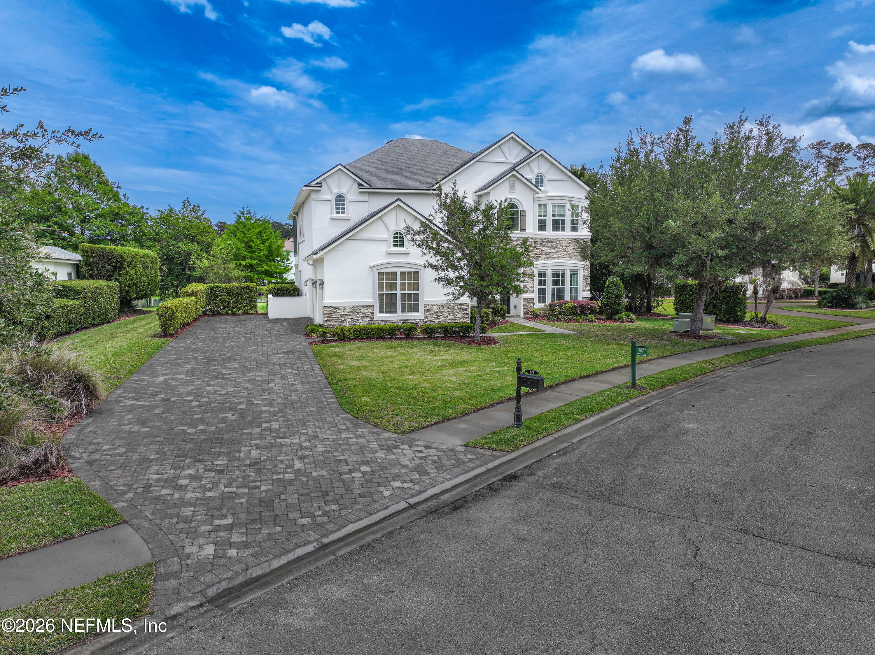 279 PAYASADA Circle