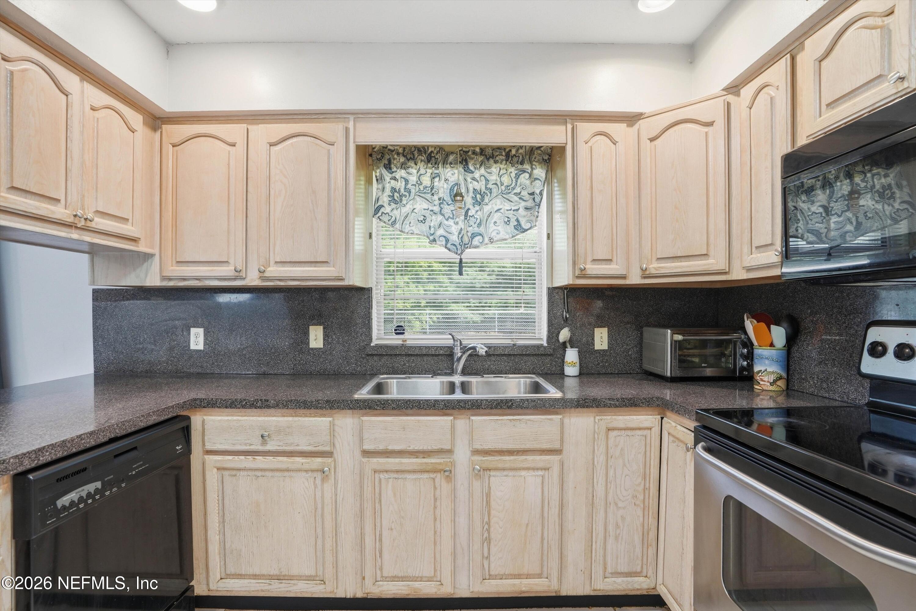 2761 WOOLERY Drive