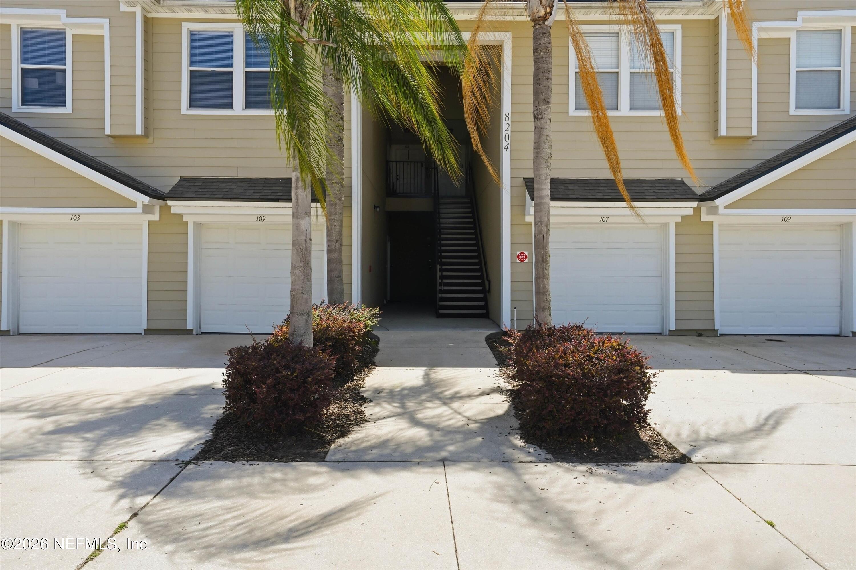 8204 WHITE FALLS Boulevard 109