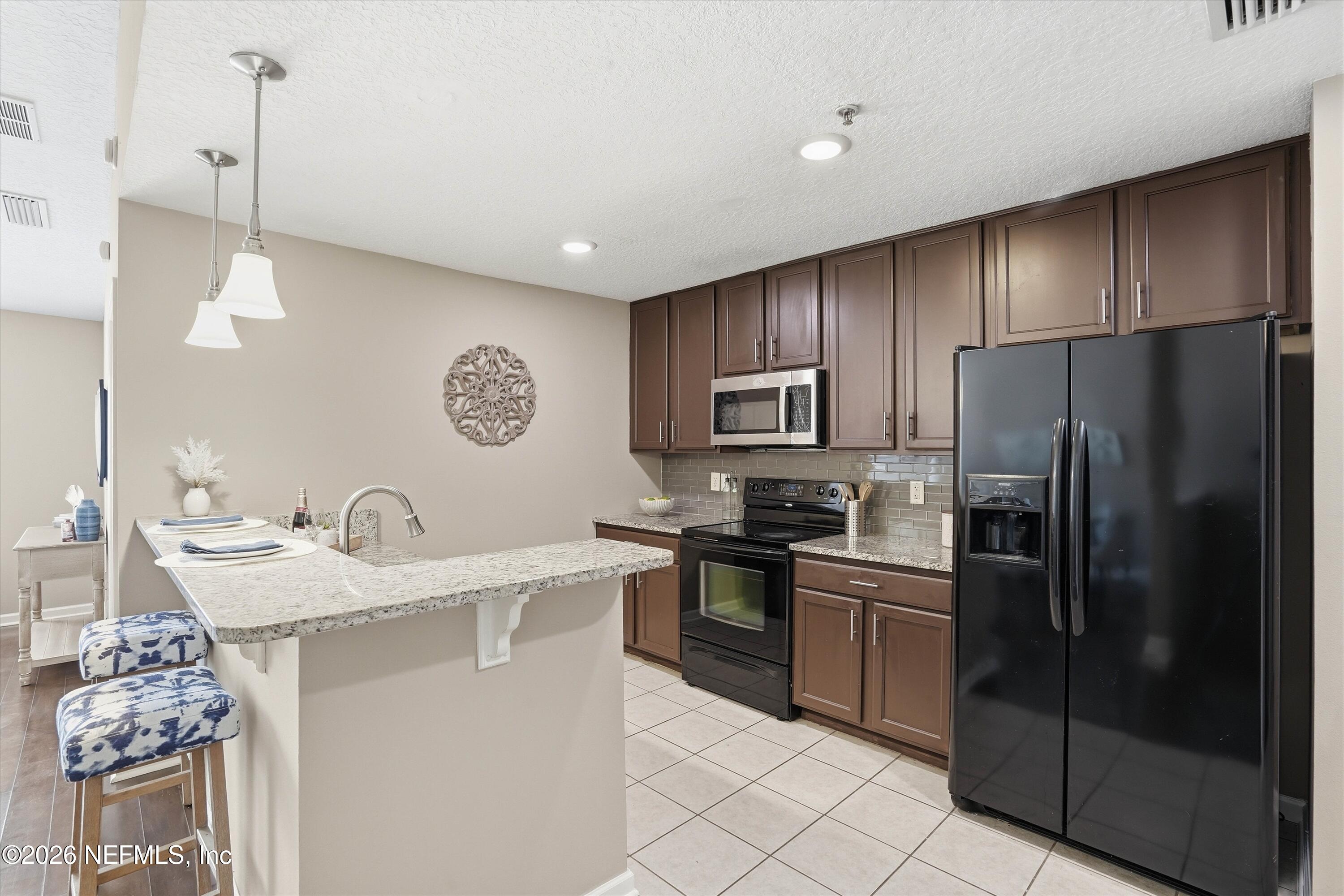 8204 WHITE FALLS Boulevard 109