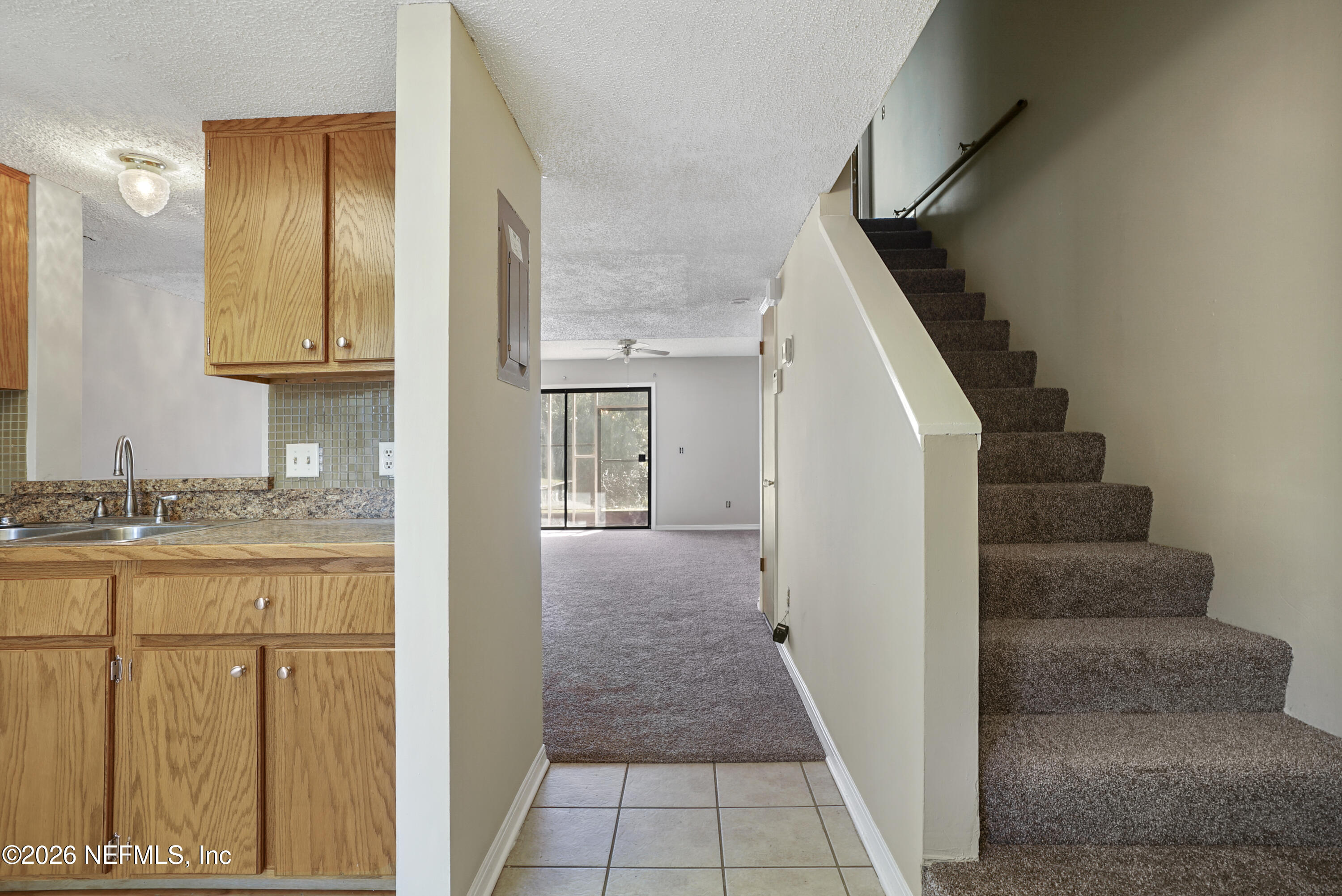 3517 PEELER Road 23