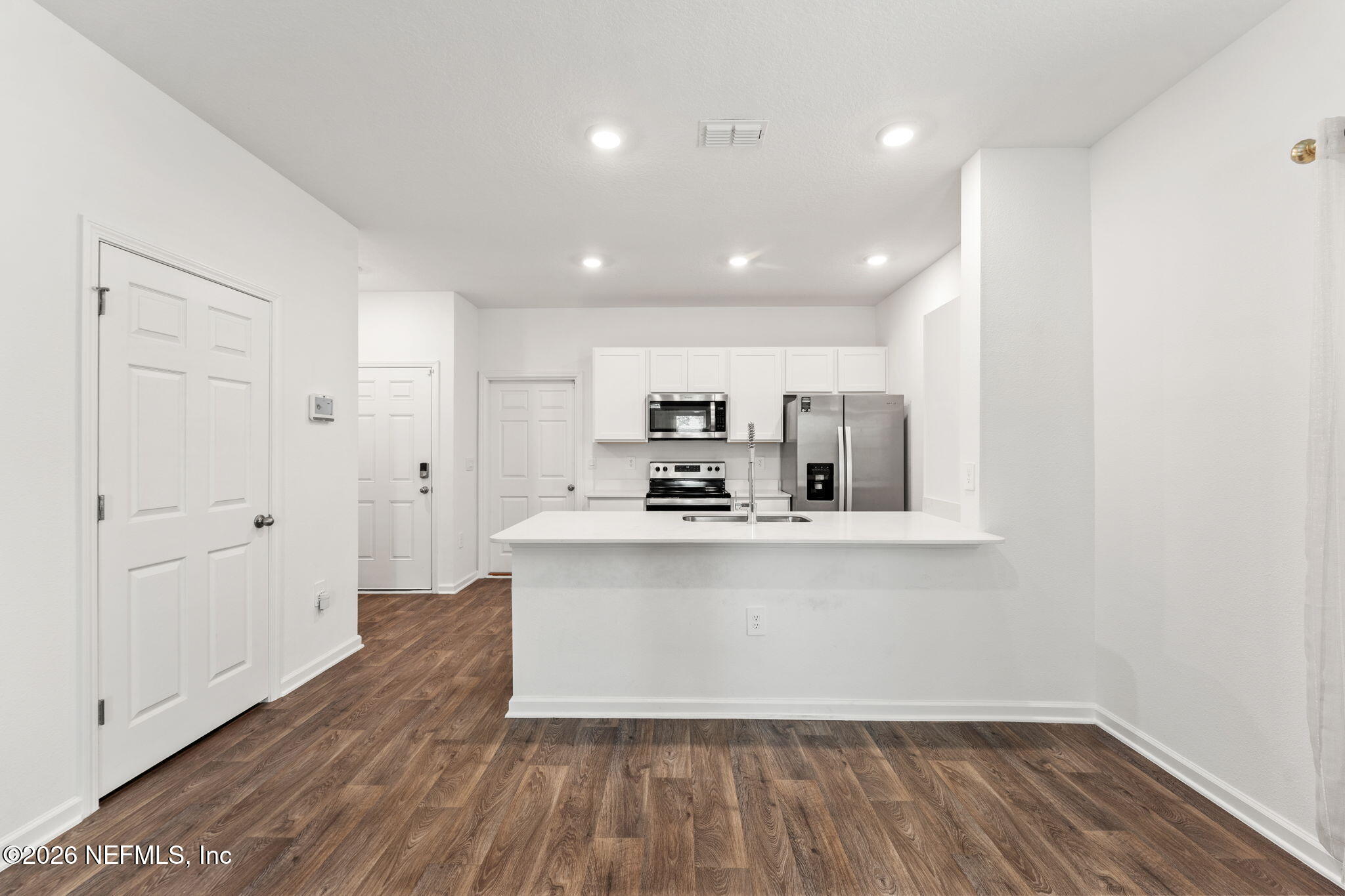 817 RIVERTREE Place