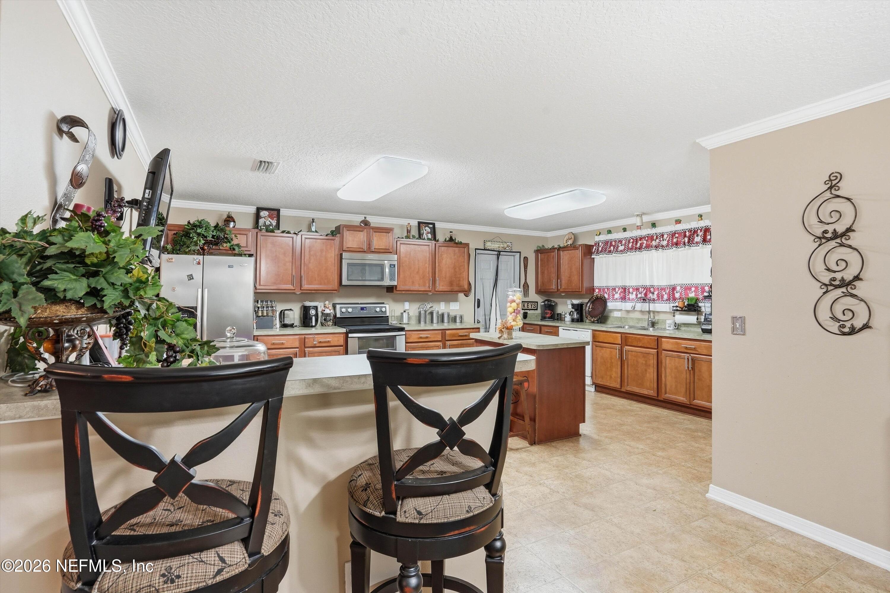 3271 SILVERADO Circle