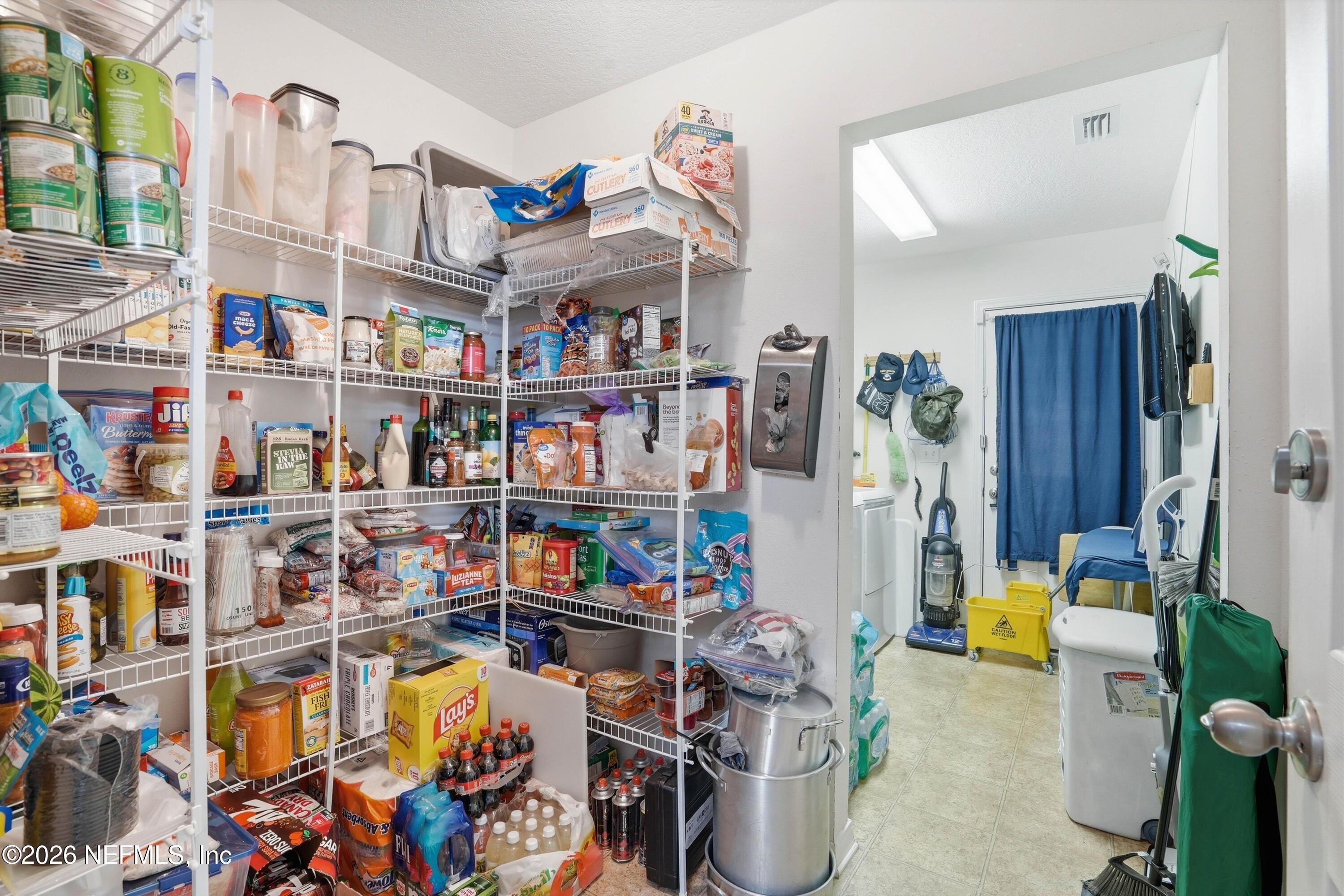 3271 SILVERADO Circle