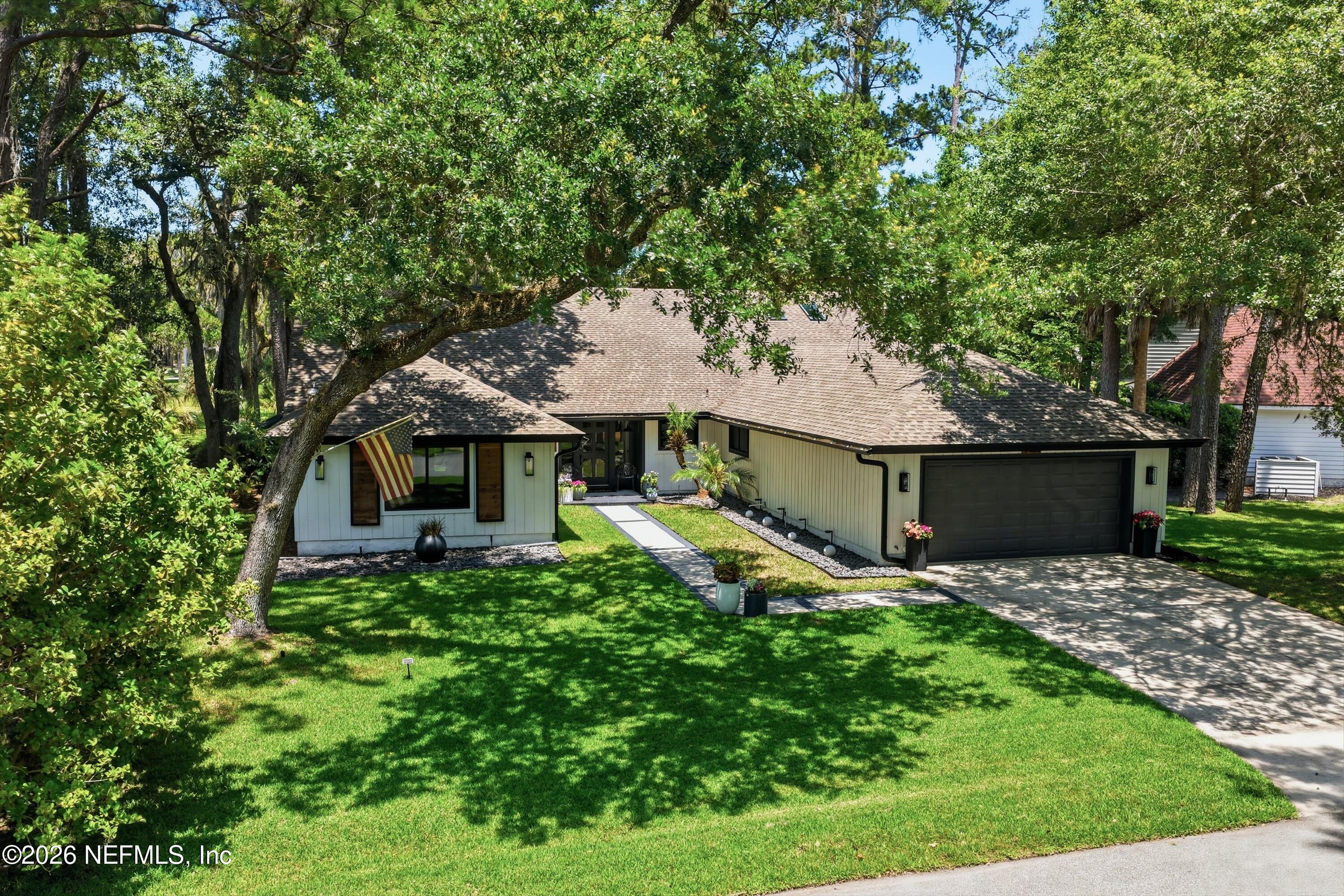 128 NANDINA Circle