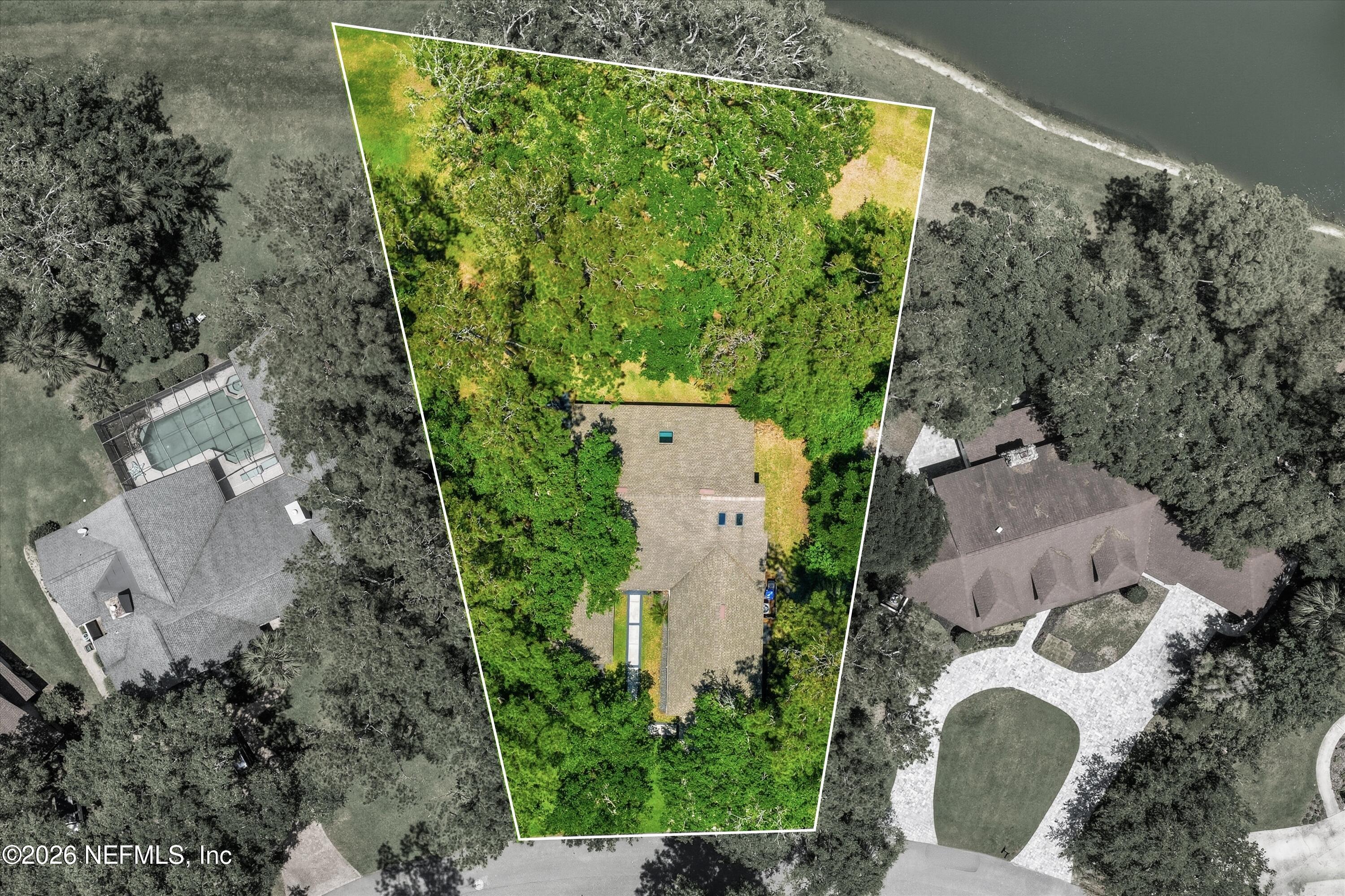 128 NANDINA Circle