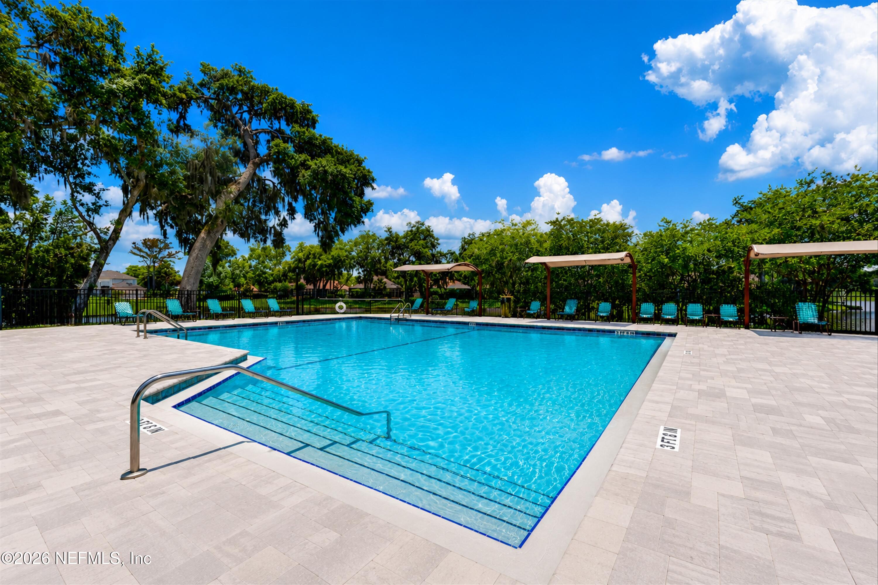 128 NANDINA Circle
