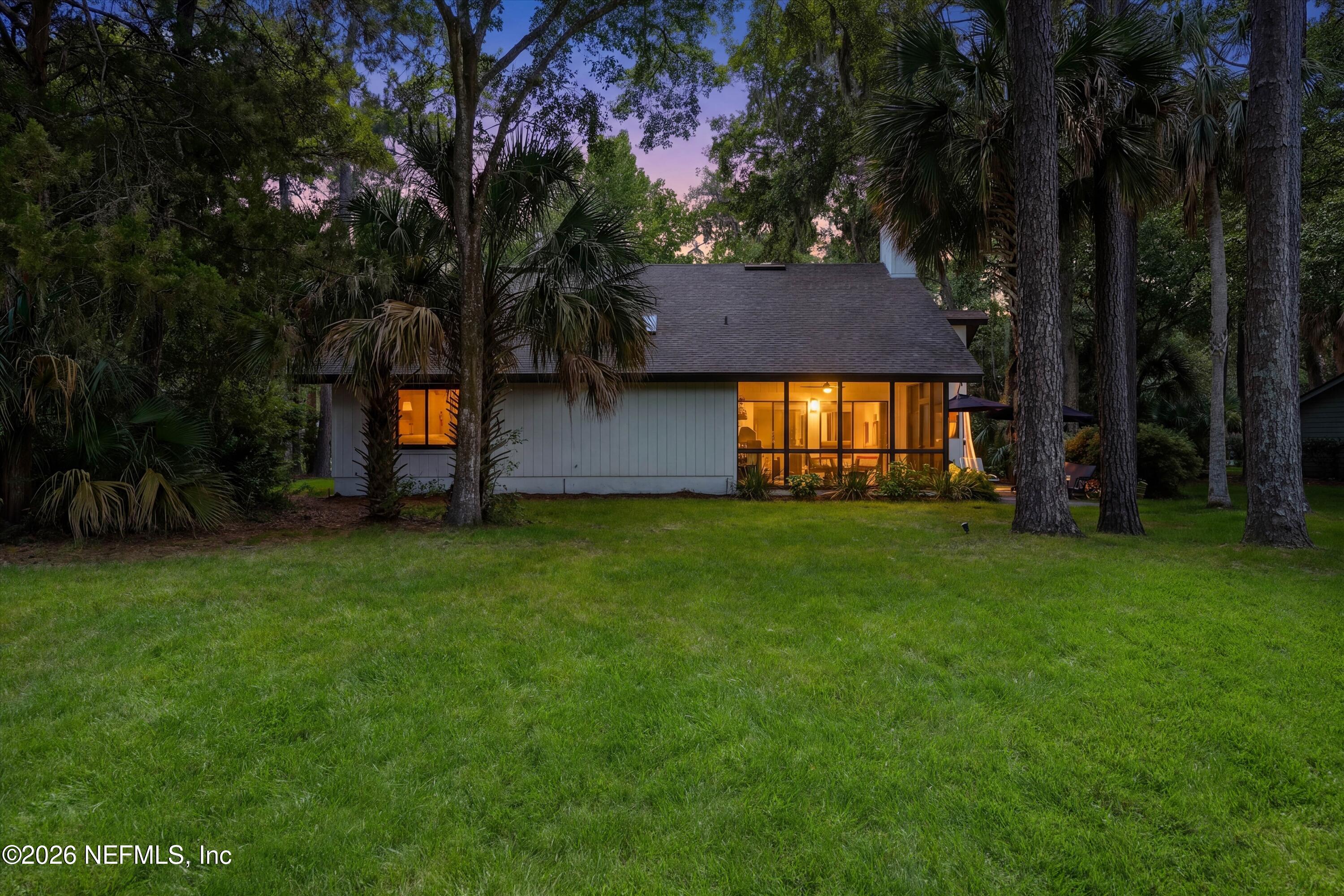128 NANDINA Circle