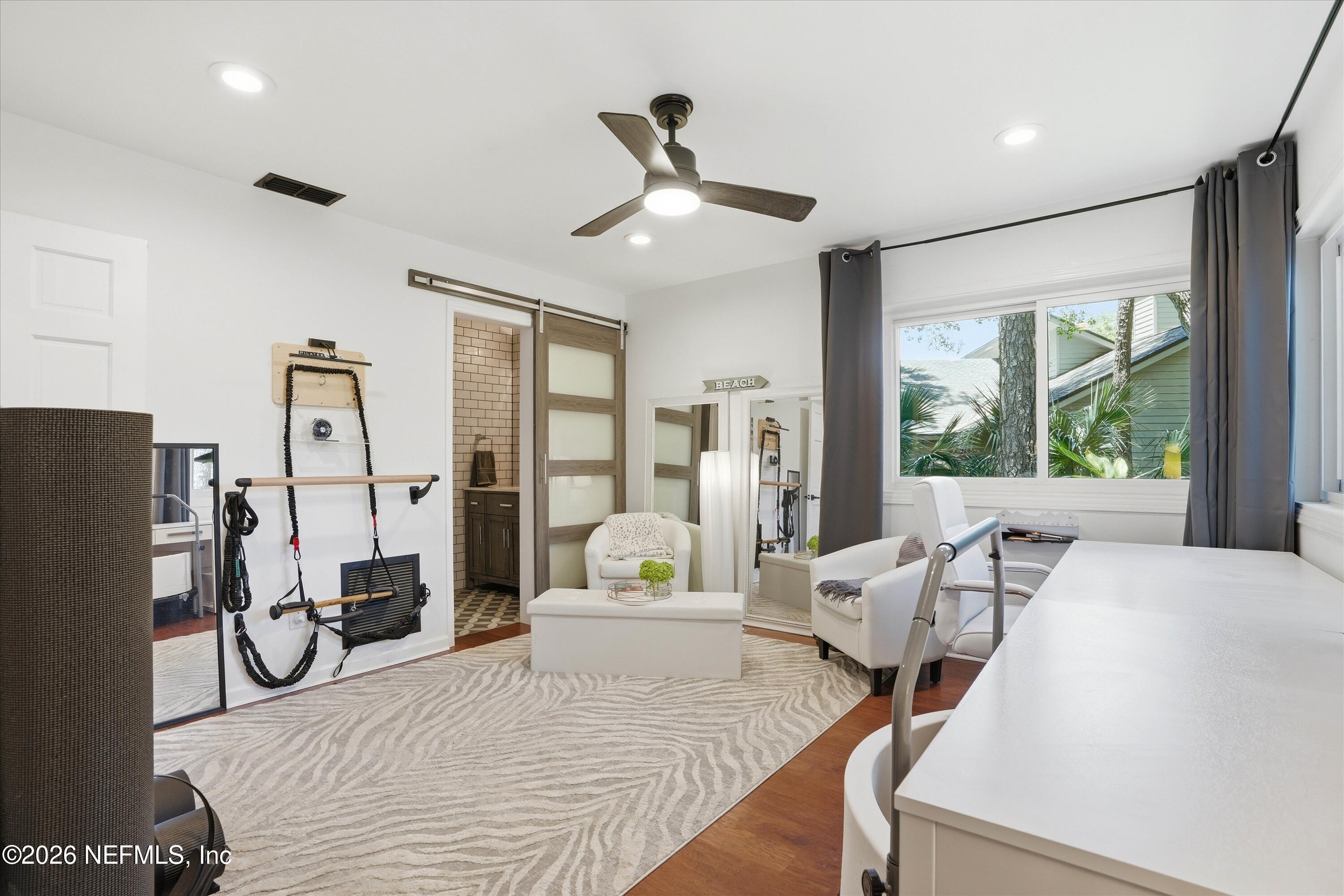 128 NANDINA Circle