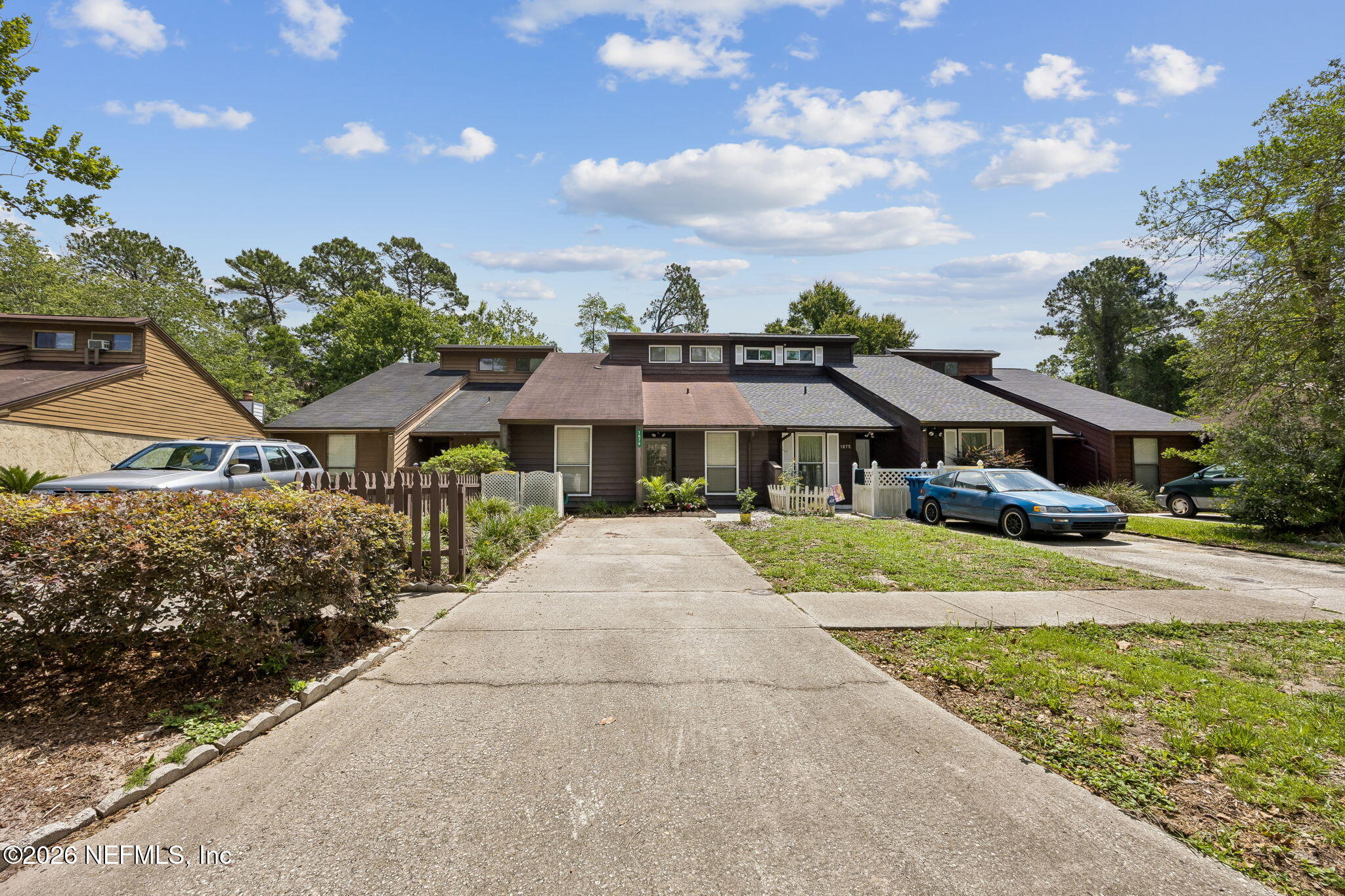 1879 OAK WATER Drive