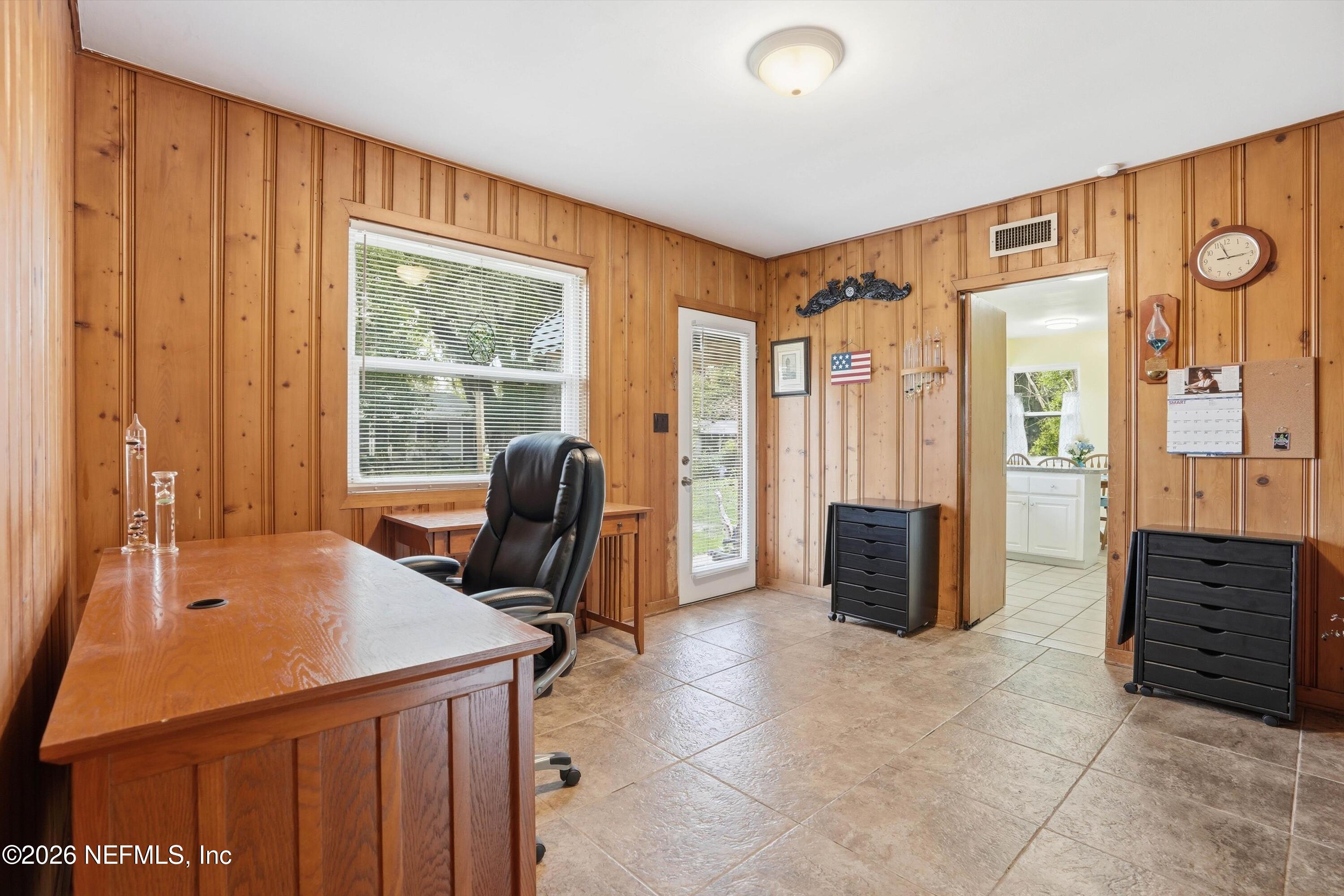 1426 GLENGARRY Road