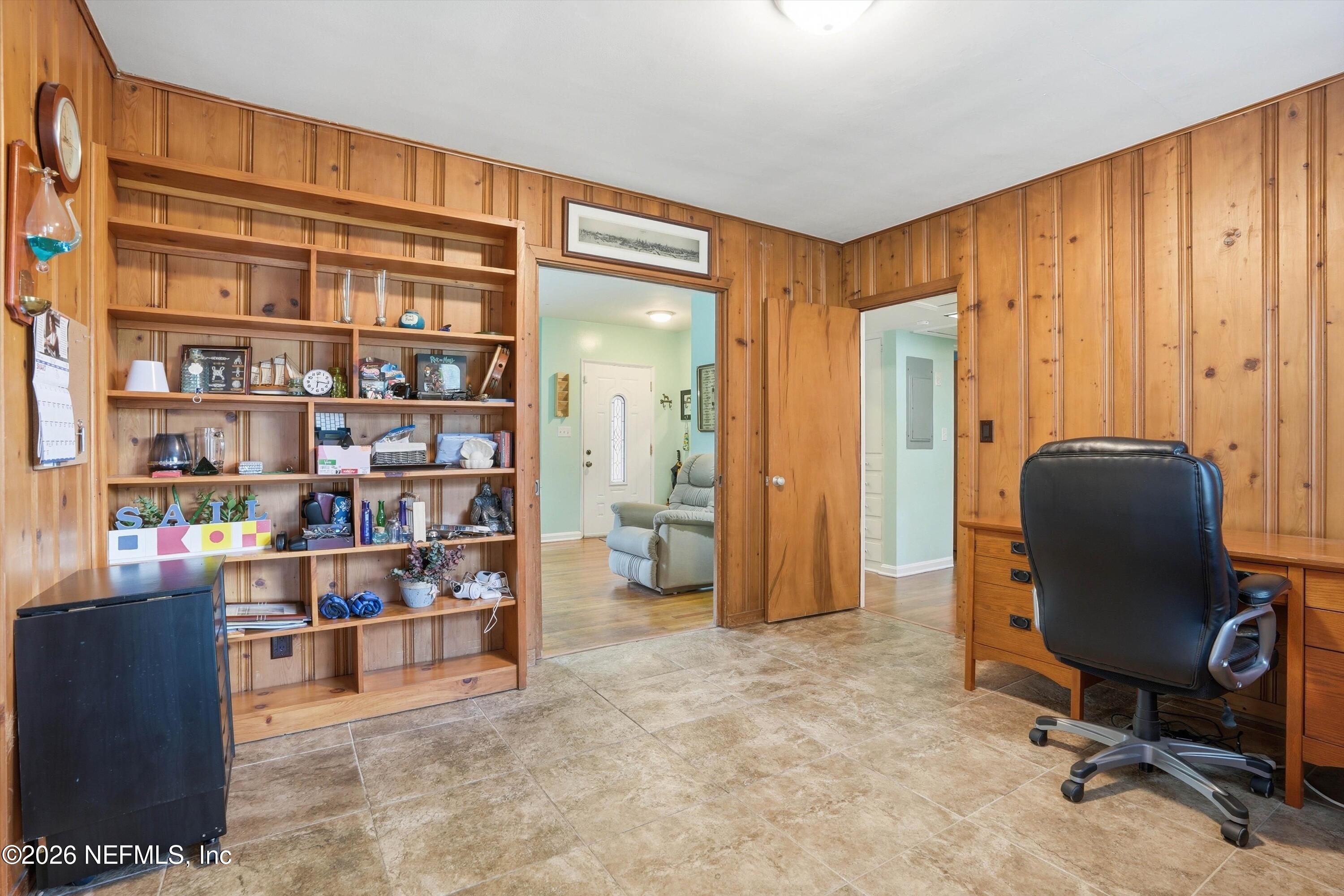 1426 GLENGARRY Road