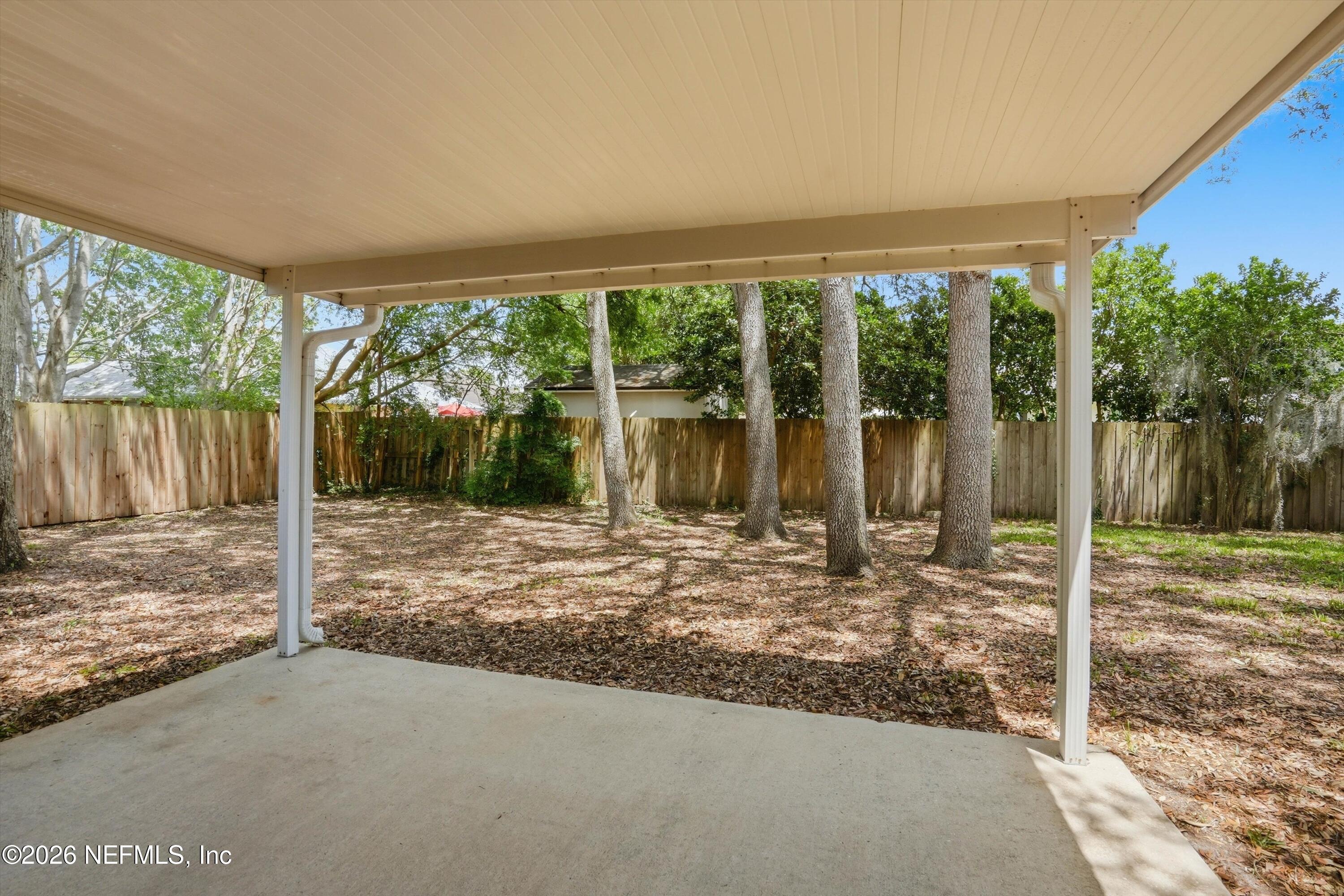 2527 MOON HARBOR Way