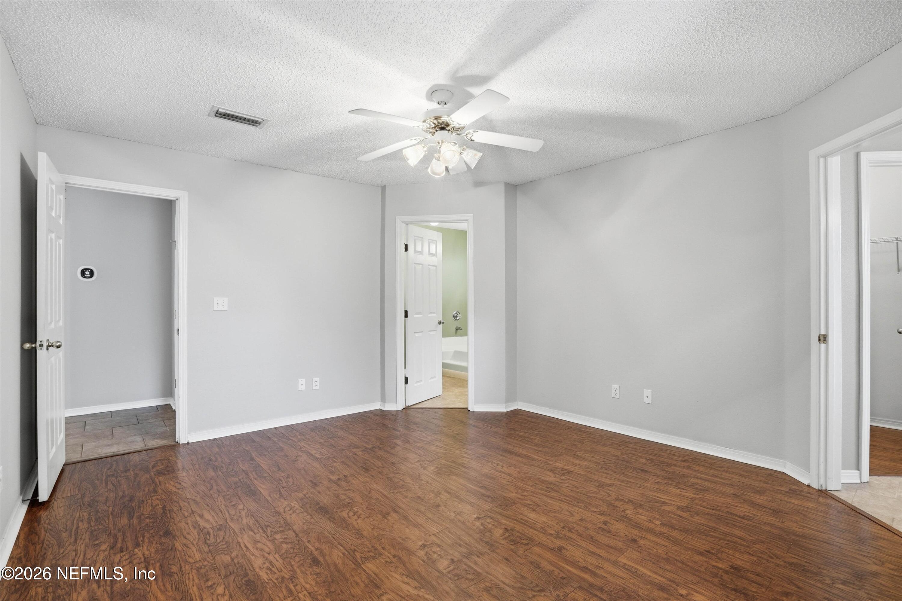 2527 MOON HARBOR Way