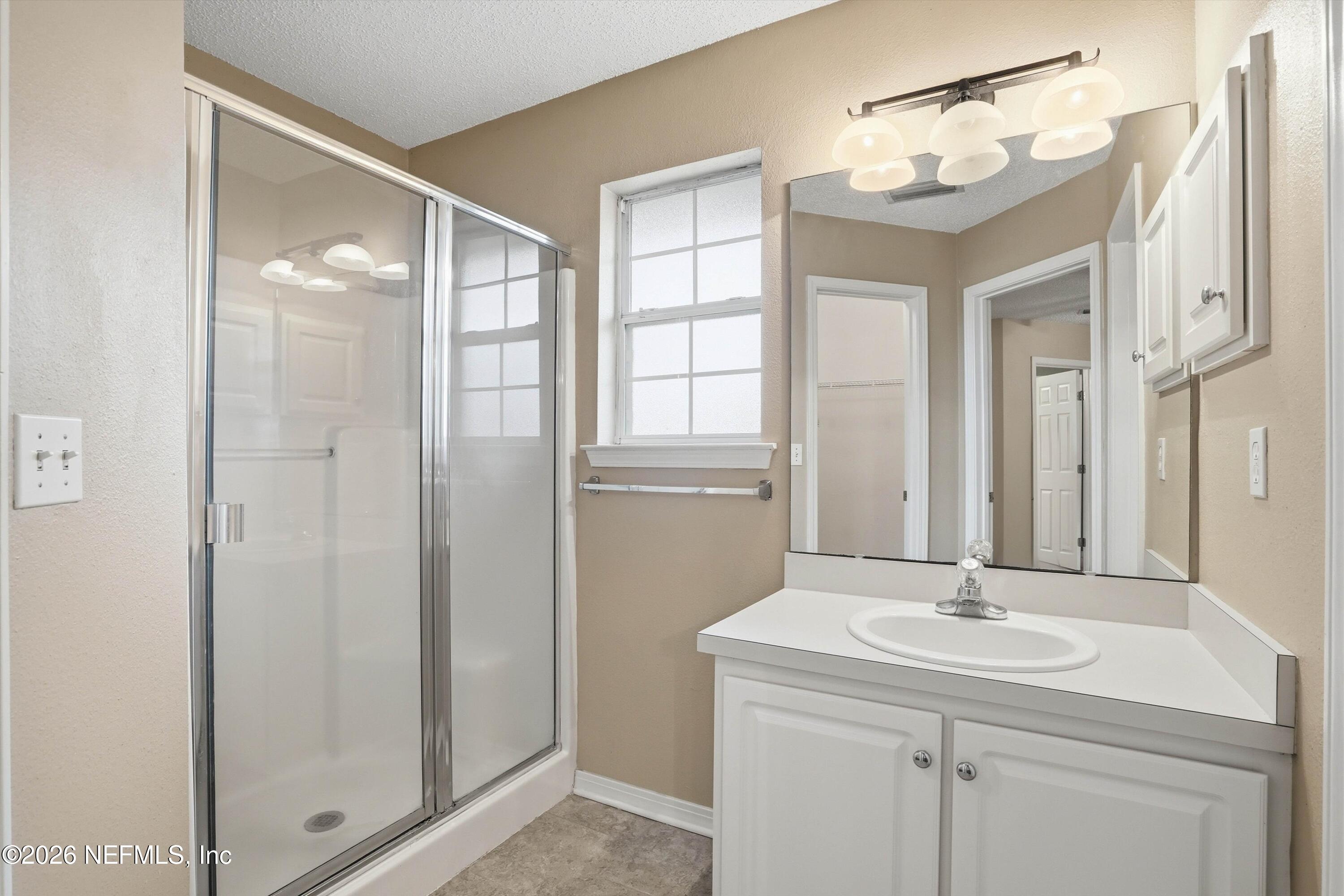 2527 MOON HARBOR Way