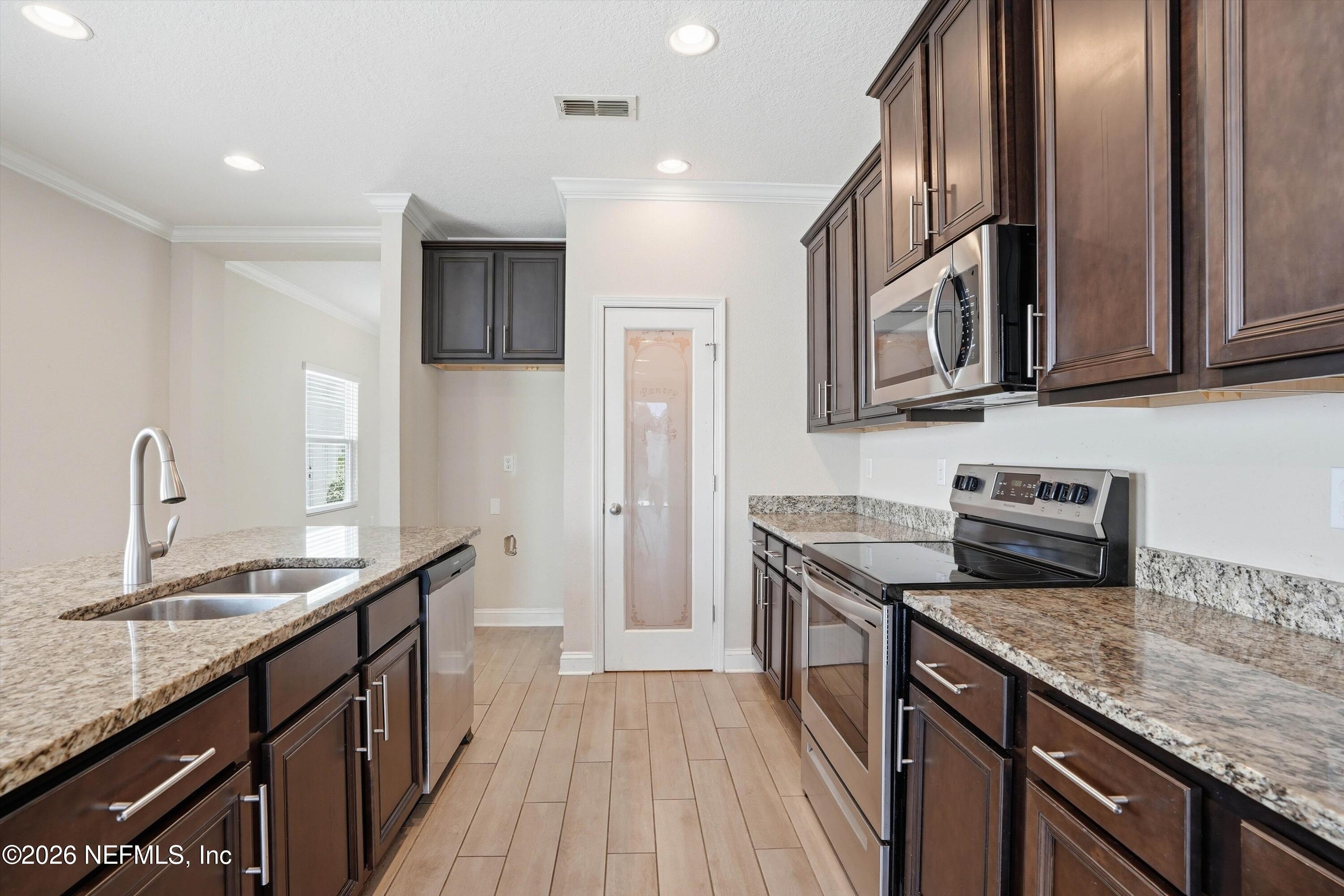 10076 KIT FOX Parkway
