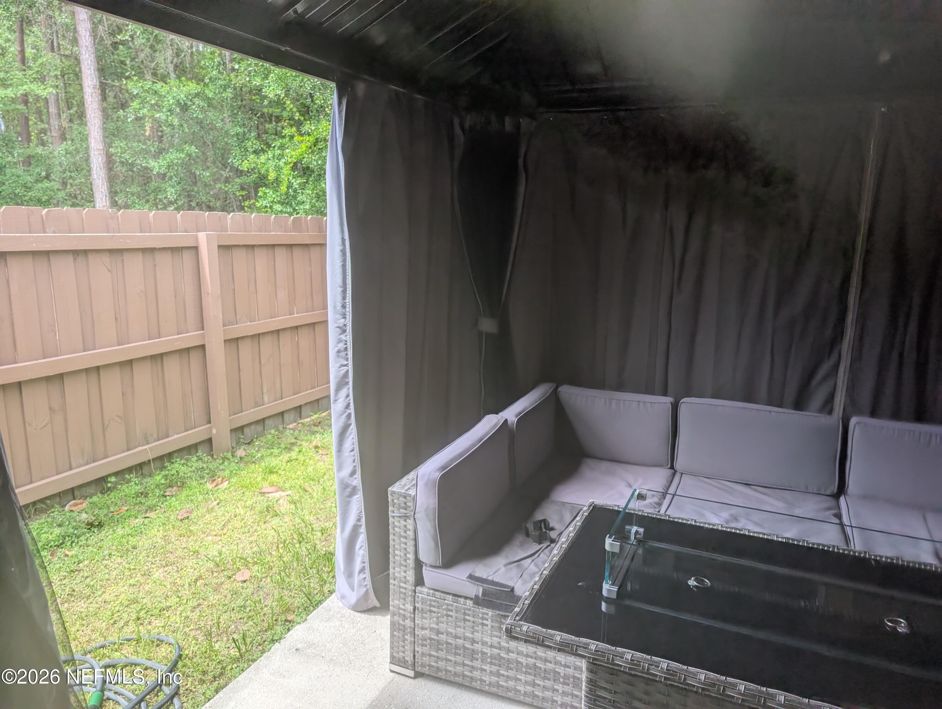 2320 SOTTERLEY Lane