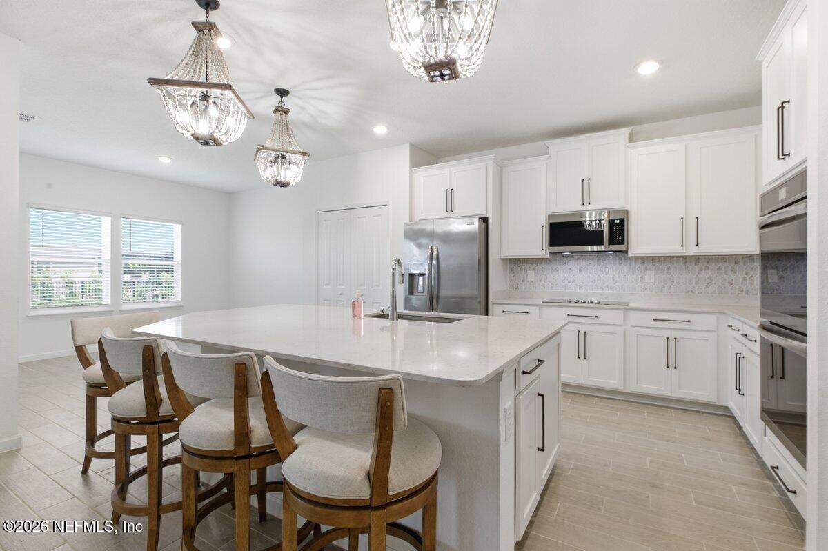 85763 STONEHURST Parkway