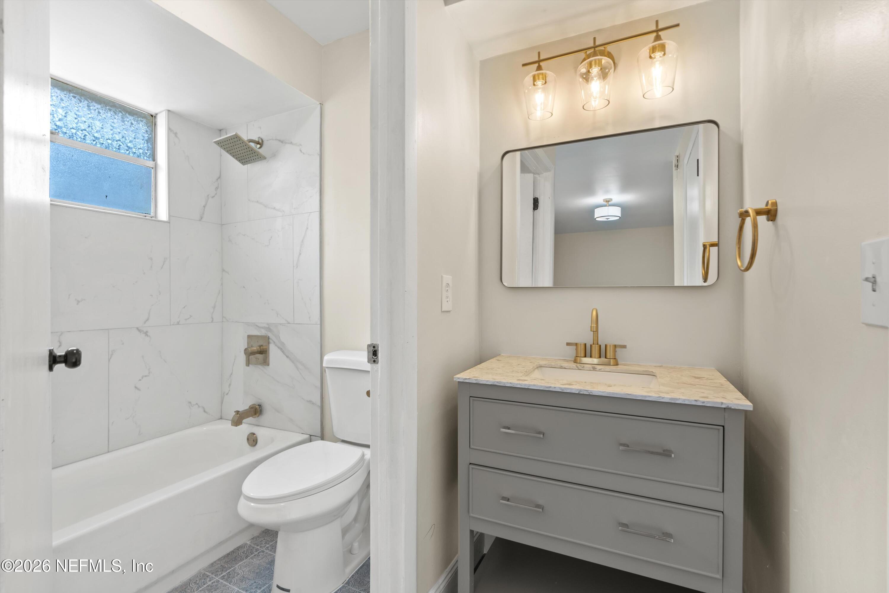 3329 MAYFLOWER Street 3331