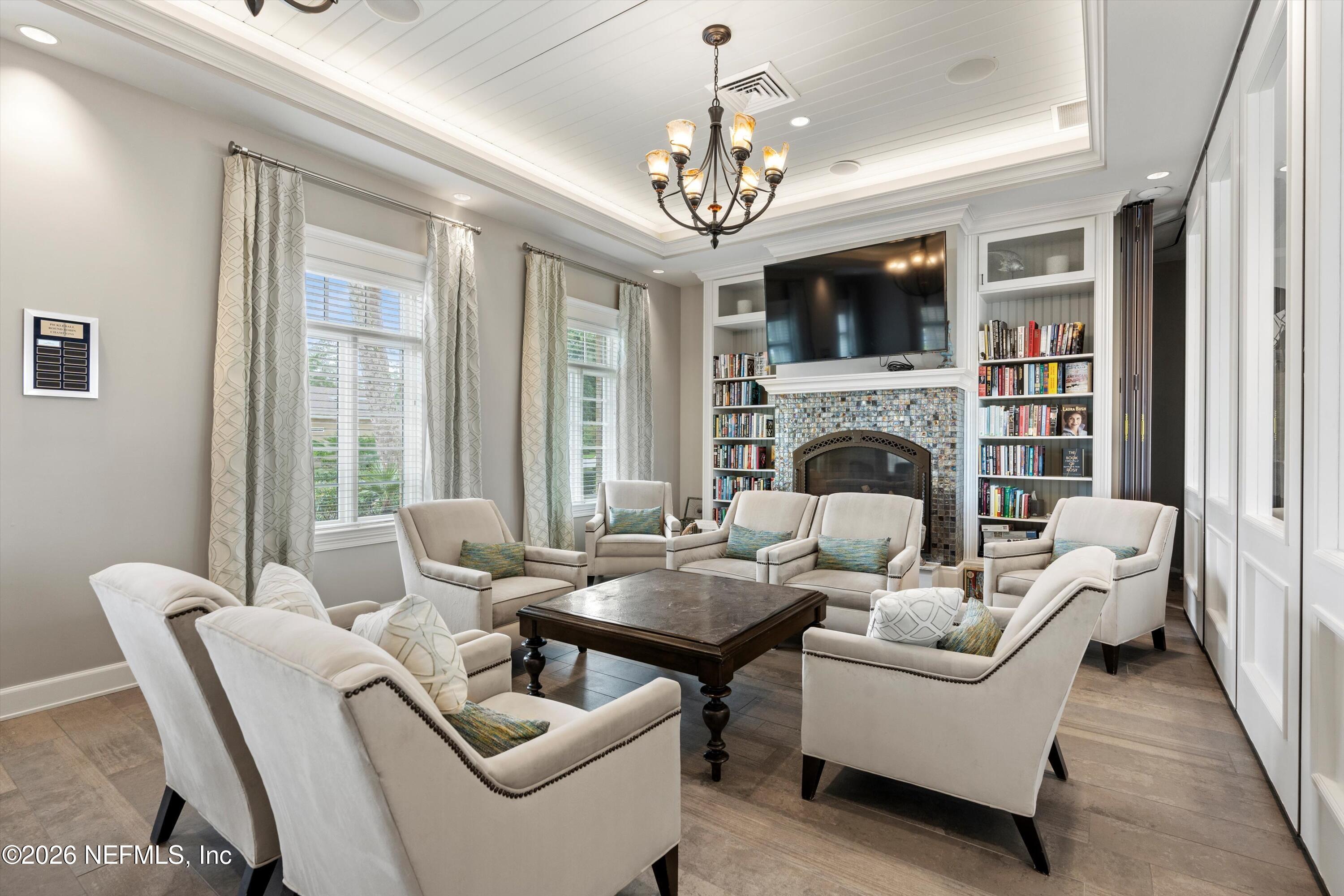 353 COBBLER Trail