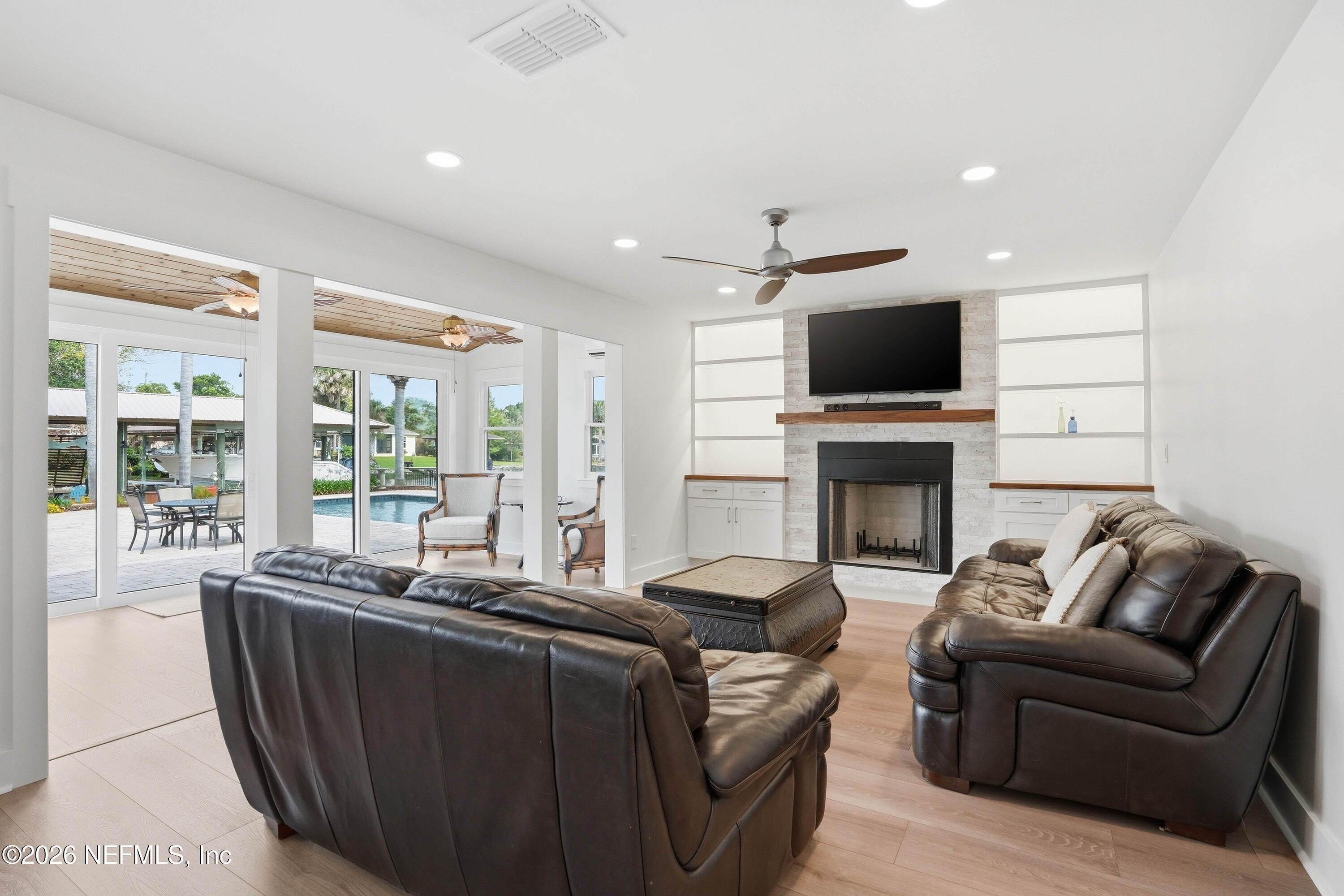 2310 SHIPWRECK Circle W