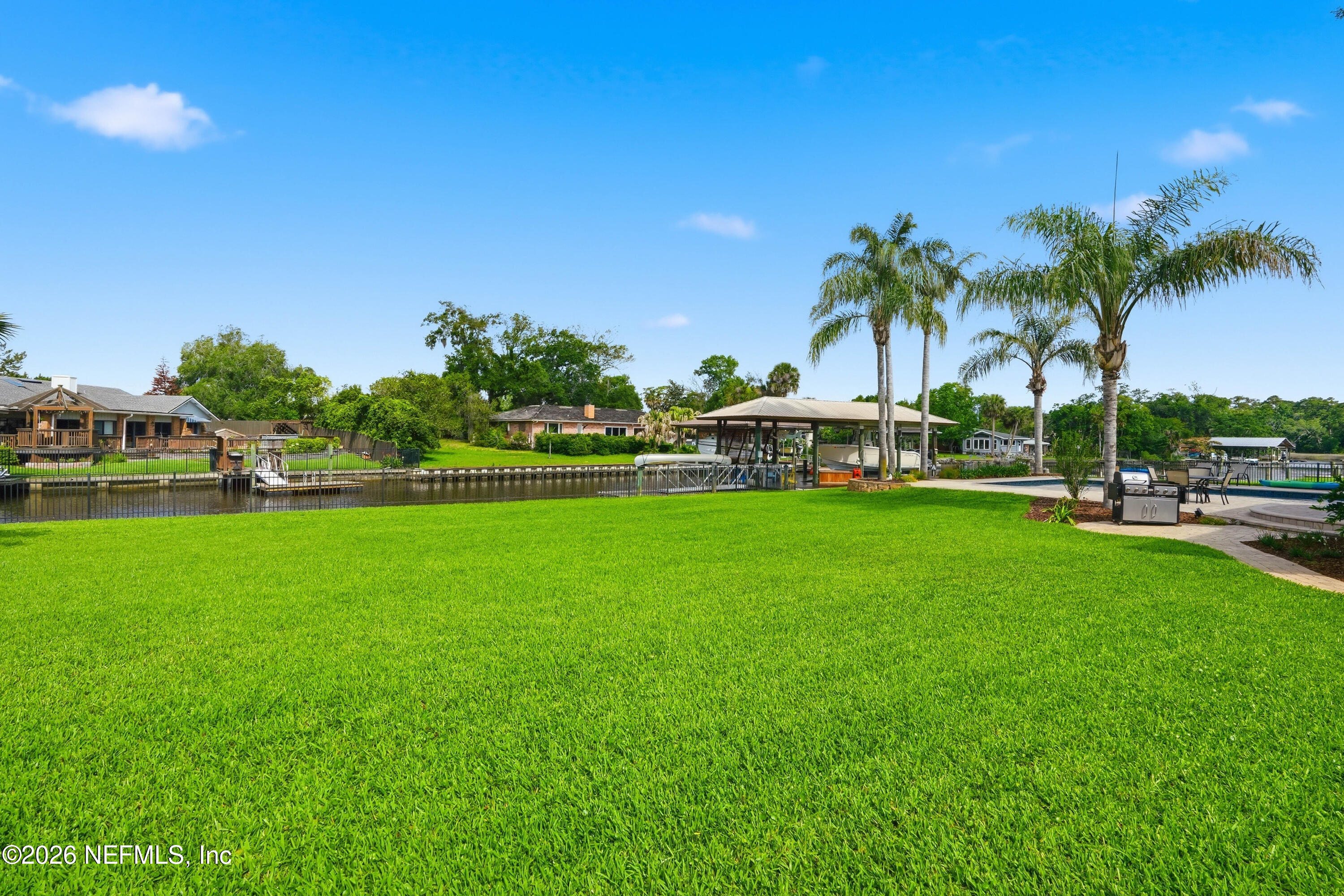 2310 SHIPWRECK Circle W