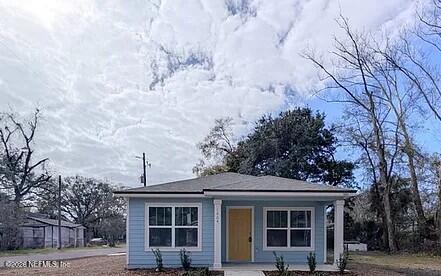 1404 W 23RD Street