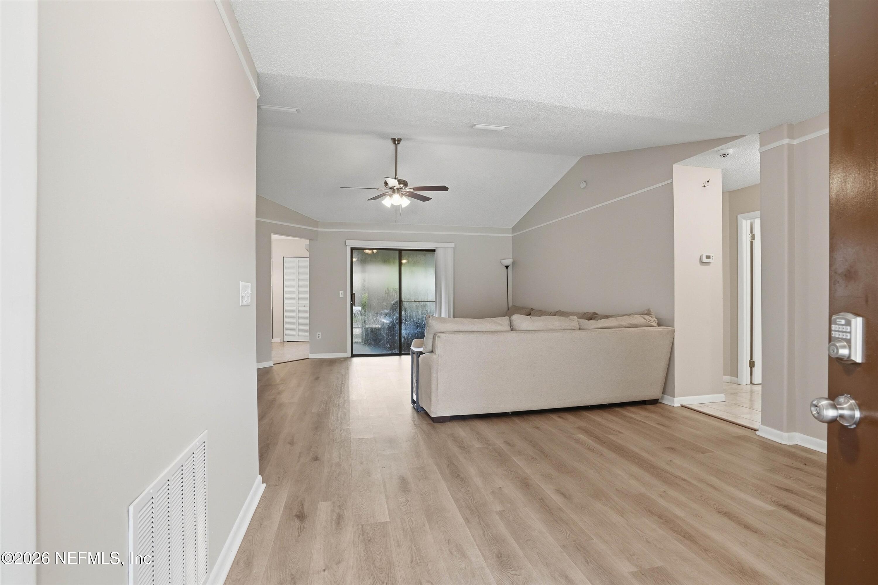 8133 MORRISTOWN Trail